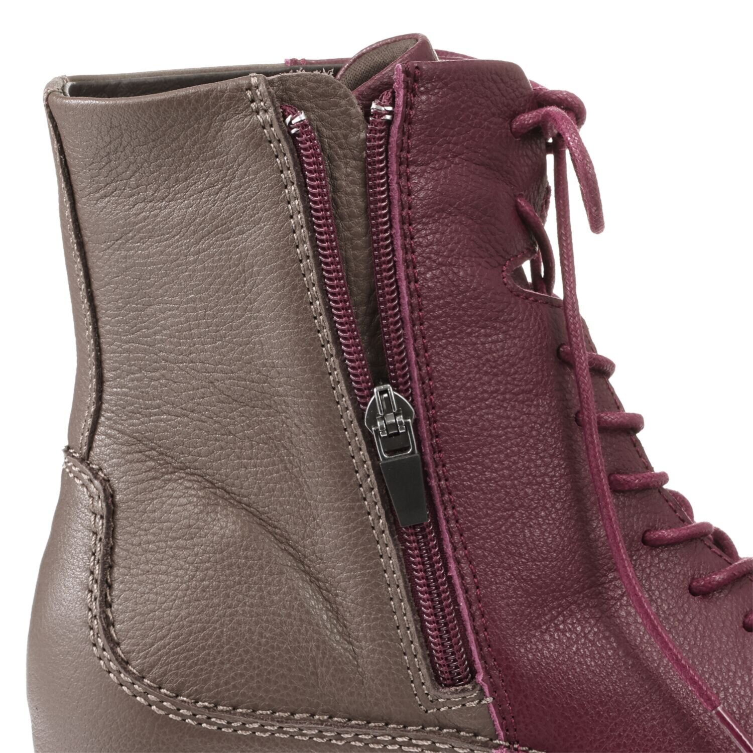 ヒナ　デイグリーン 日本製 上質牛革が奏でる 大人のレースアップ インヒール調ブーツ