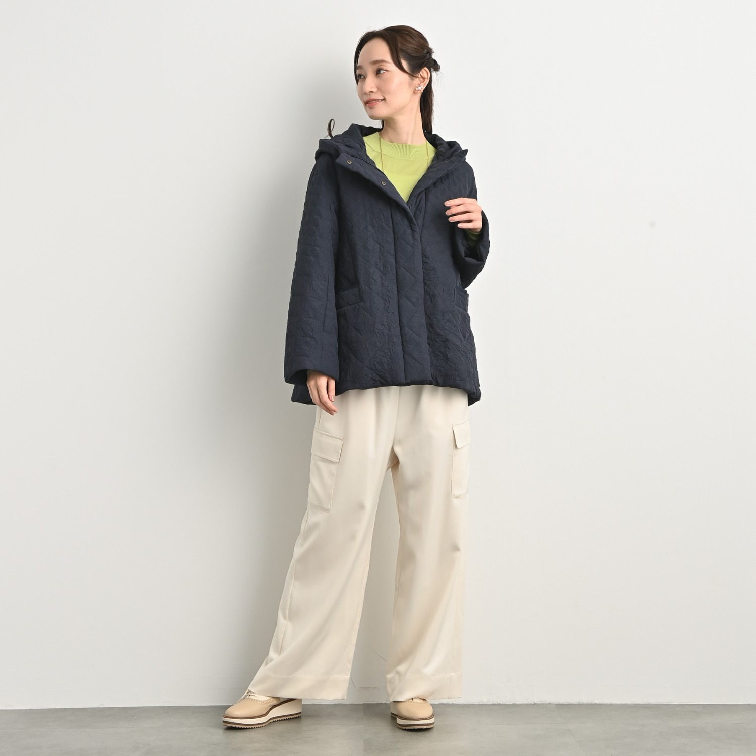 元町ゼラール ワッシャータフタ グラデーションキルト ミドル丈フーディーコート