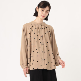 アリュメット ドットフロッキーブラウス