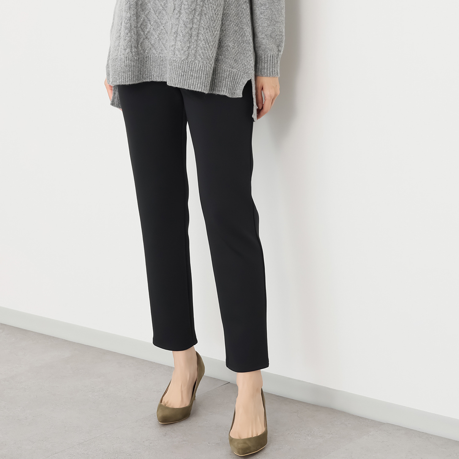 ダジュール 快適ストレートパンツ