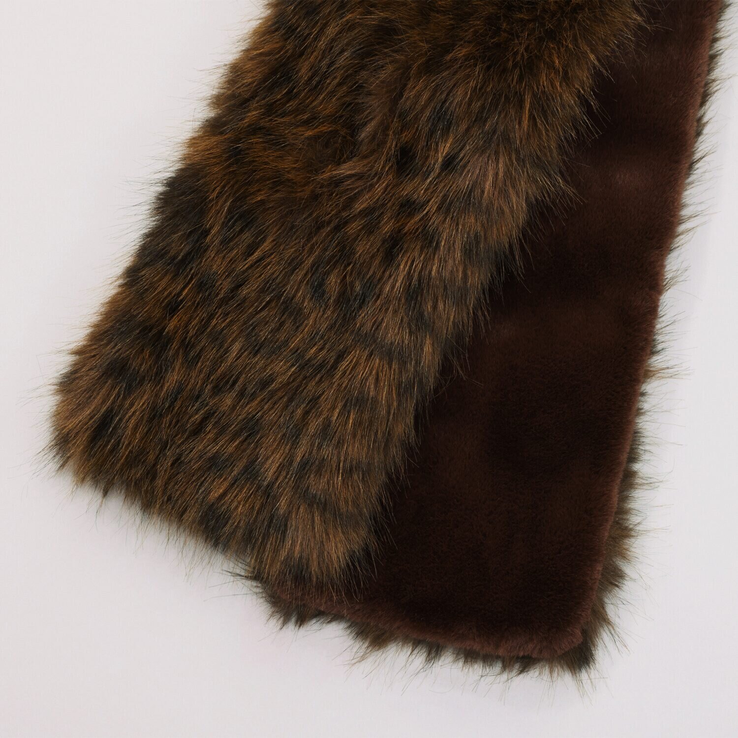 トーチ プレミアムフェイクファー 差し込みマフラー＆ ＰＯＭＰＯＭチャーム付 トートバッグ