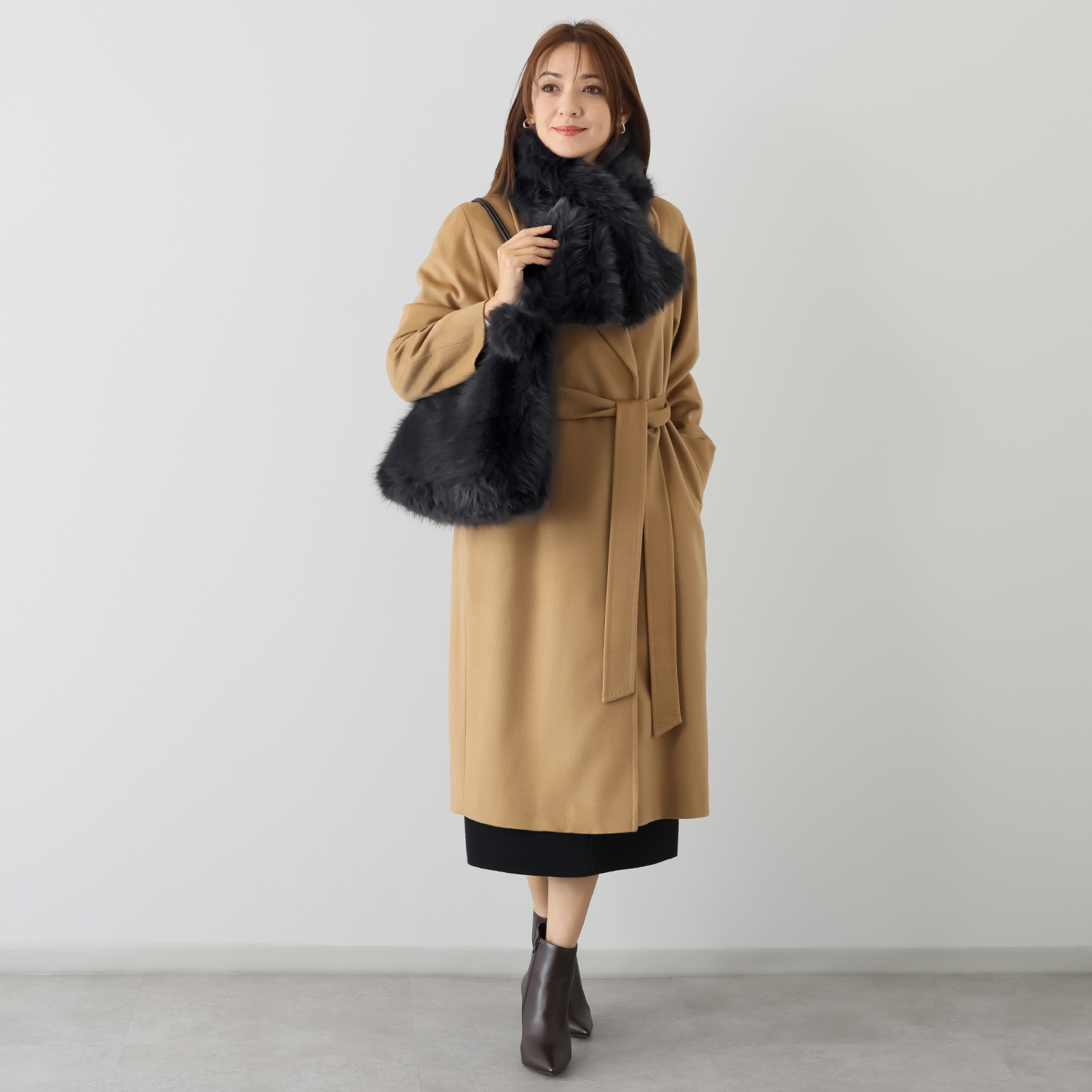 トーチ プレミアムフェイクファー 差し込みマフラー＆ ＰＯＭＰＯＭチャーム付 トートバッグ