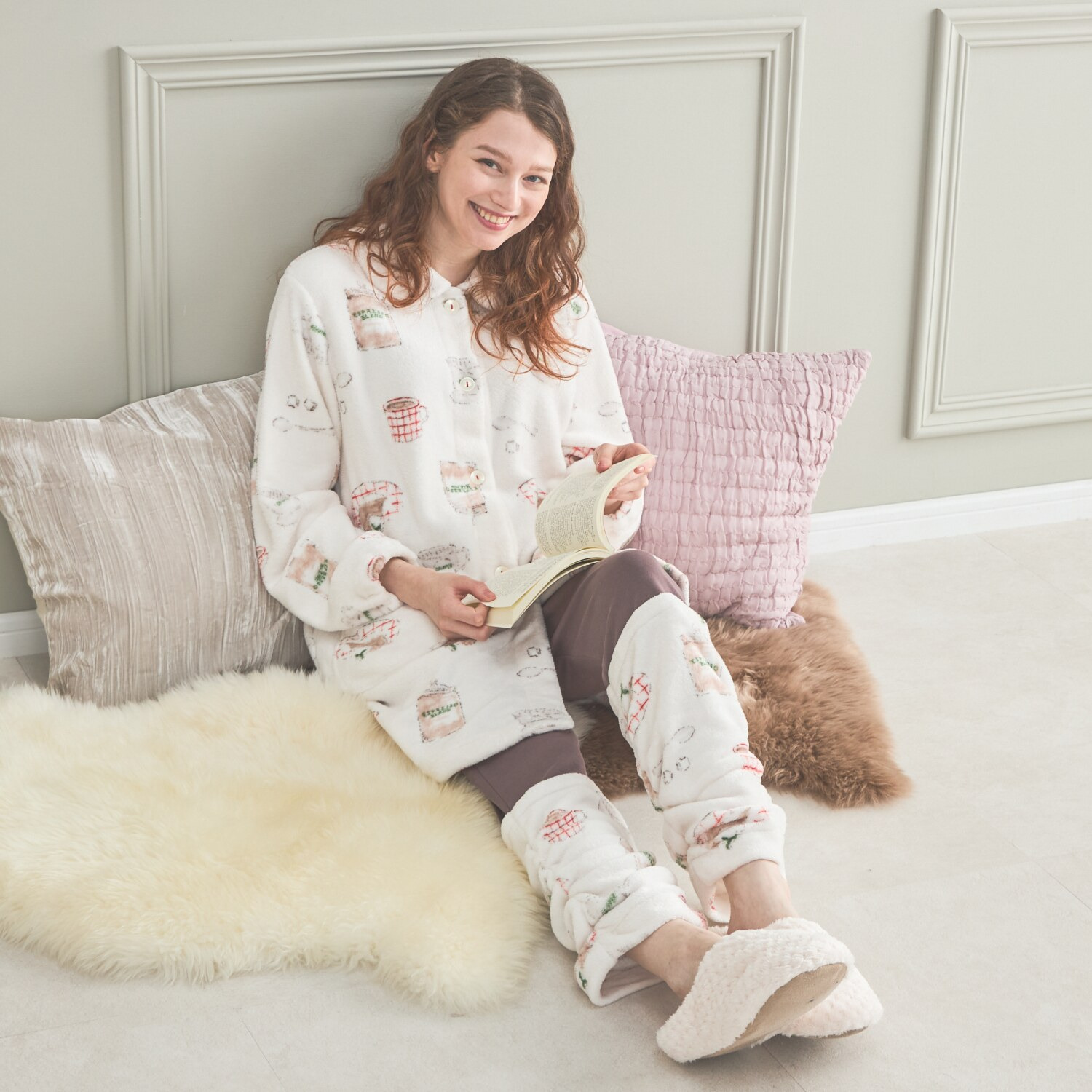 ナルエー パウダースノー あったかルームウェア 上下セット