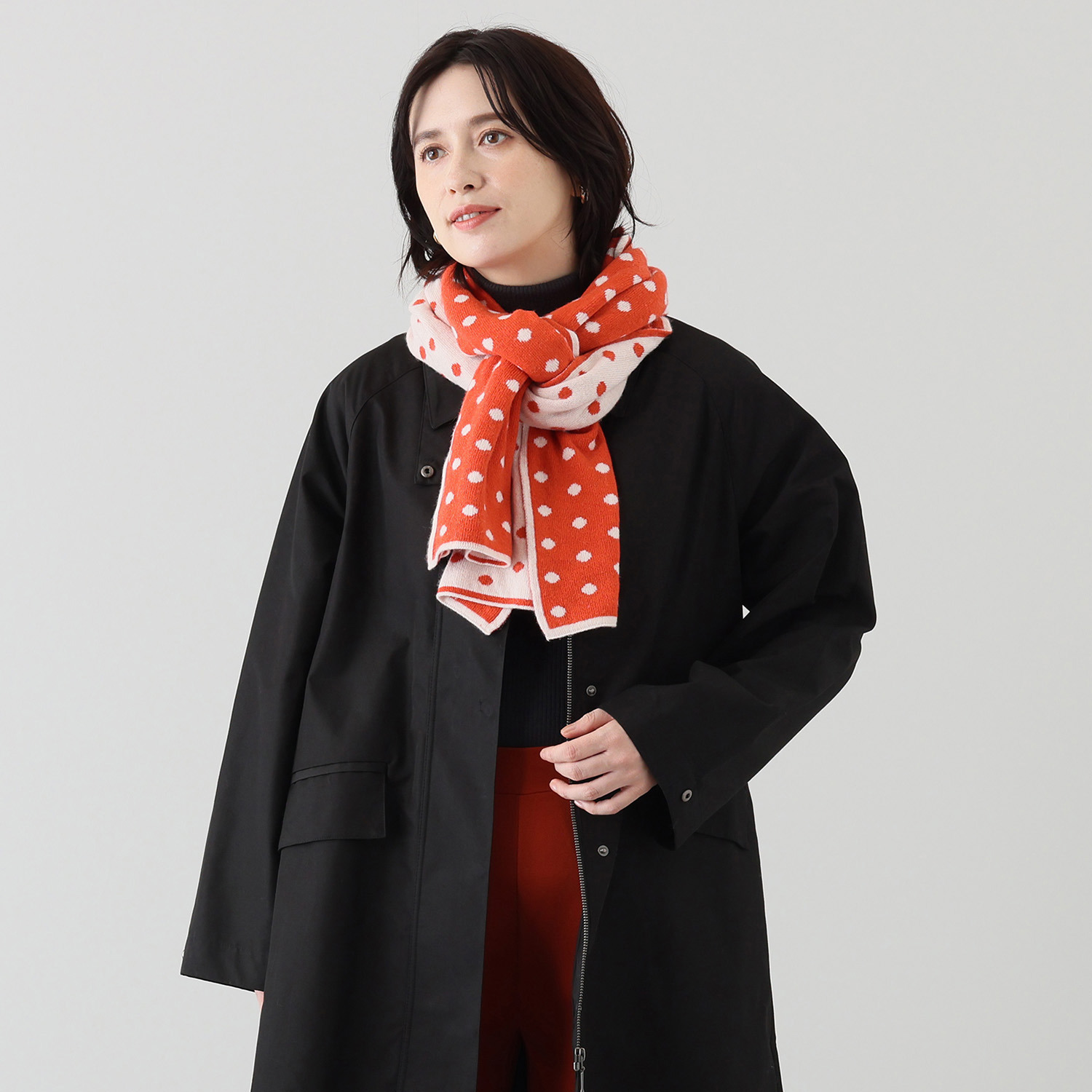 レイメイヤーズ イタリア製 水玉柄マフラー