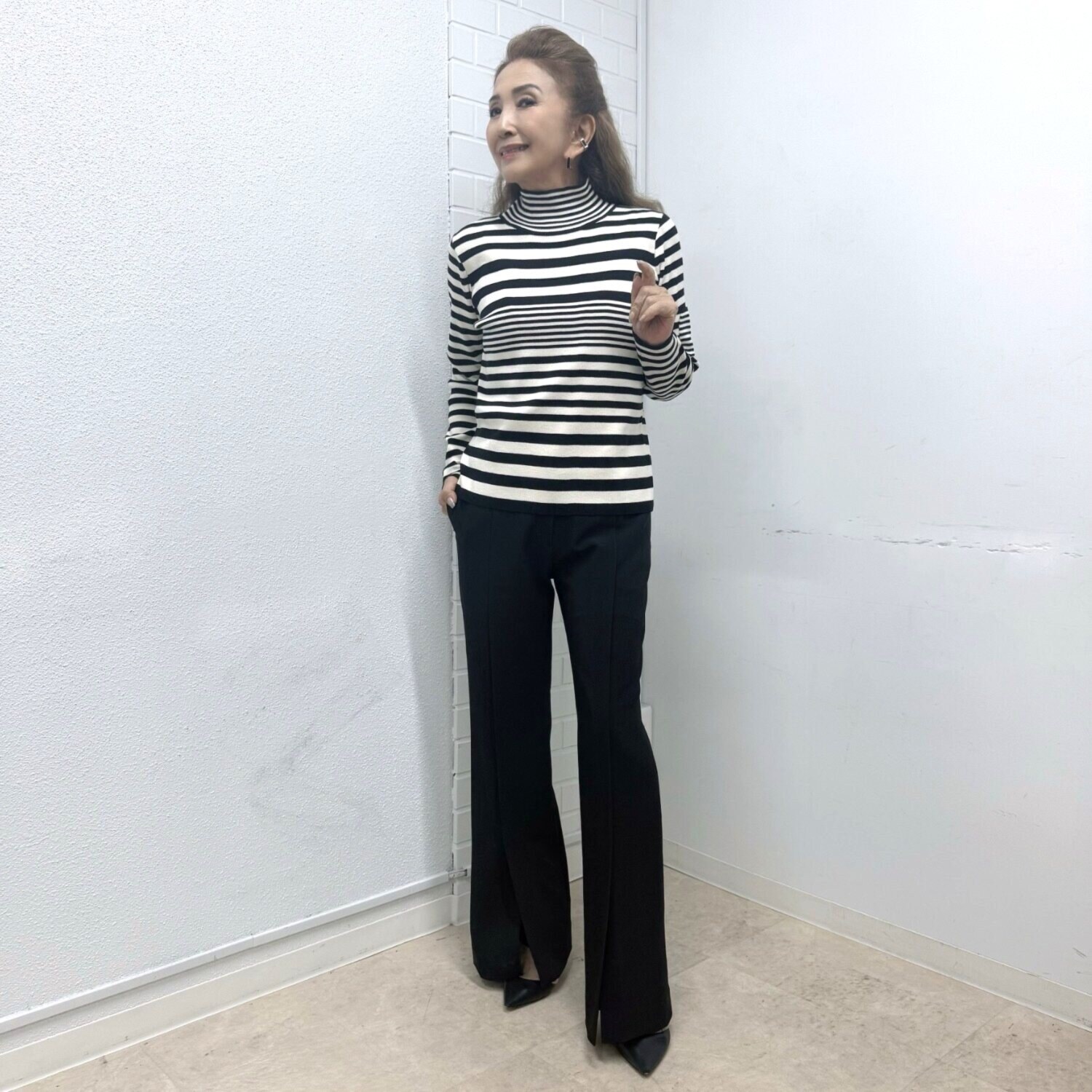 マダムヒロコ ハイネックプルオーバー