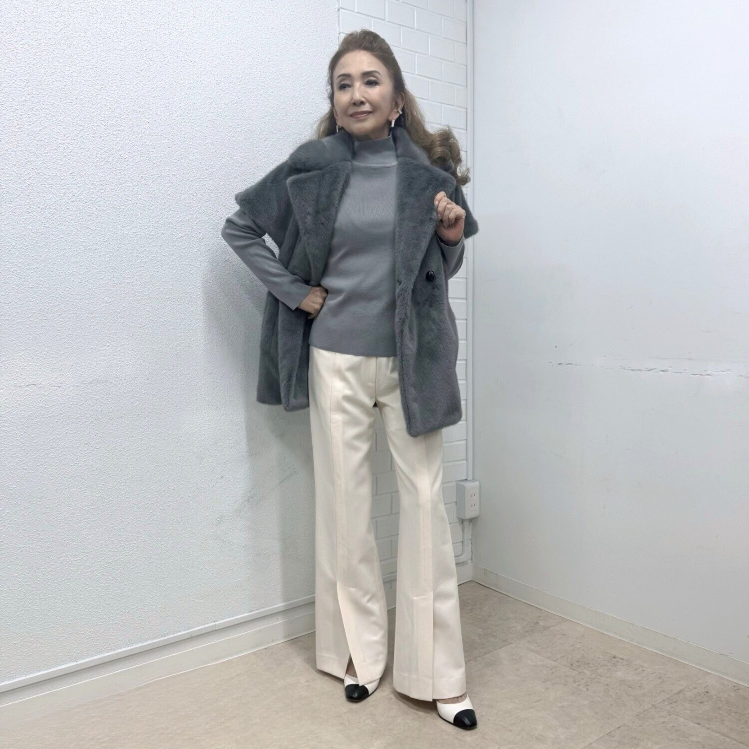 マダムヒロコ ハイネックプルオーバー