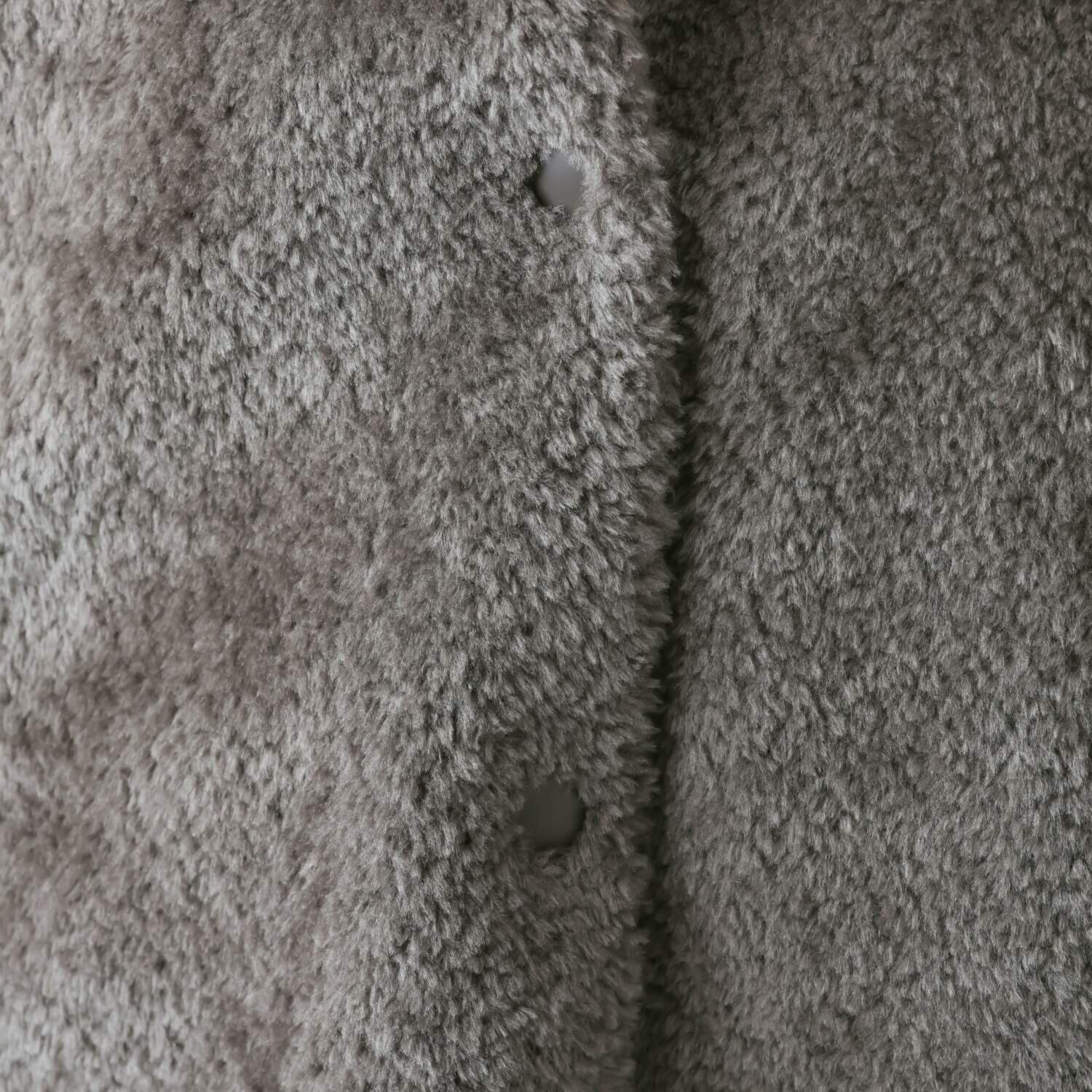 スタイル・ラヴィー キルティングアクセント 立体的なカットが新しい エコファー フーディーコート