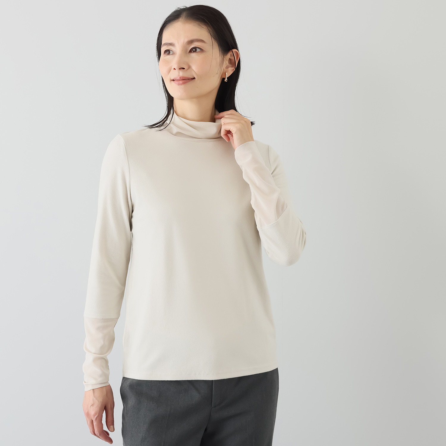 スタイル・ラヴィー チュールアクセント 極上の暖かさ＆肌触り！ 新感覚のタートルネック プルオーバー