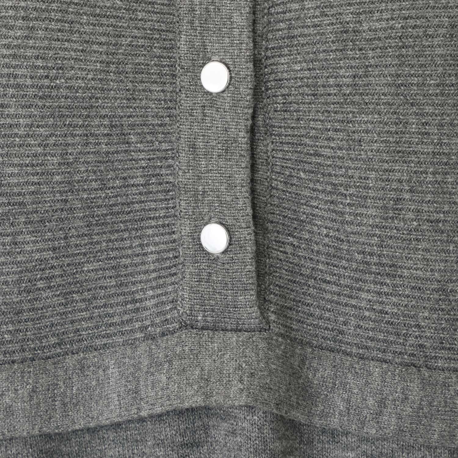 フーア フロントボタン ハイネック ニットワンピース