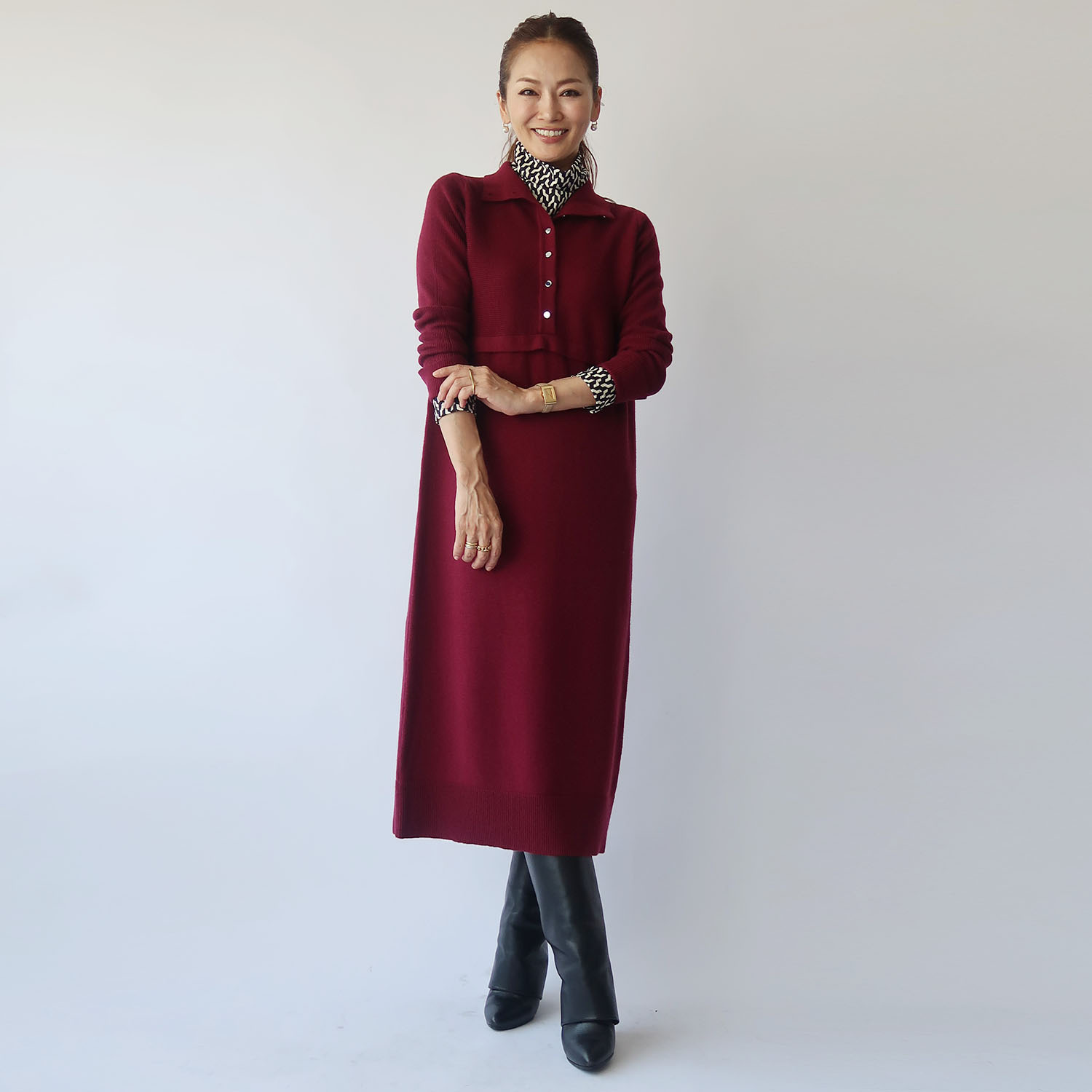 フーア フロントボタン ハイネック ニットワンピース