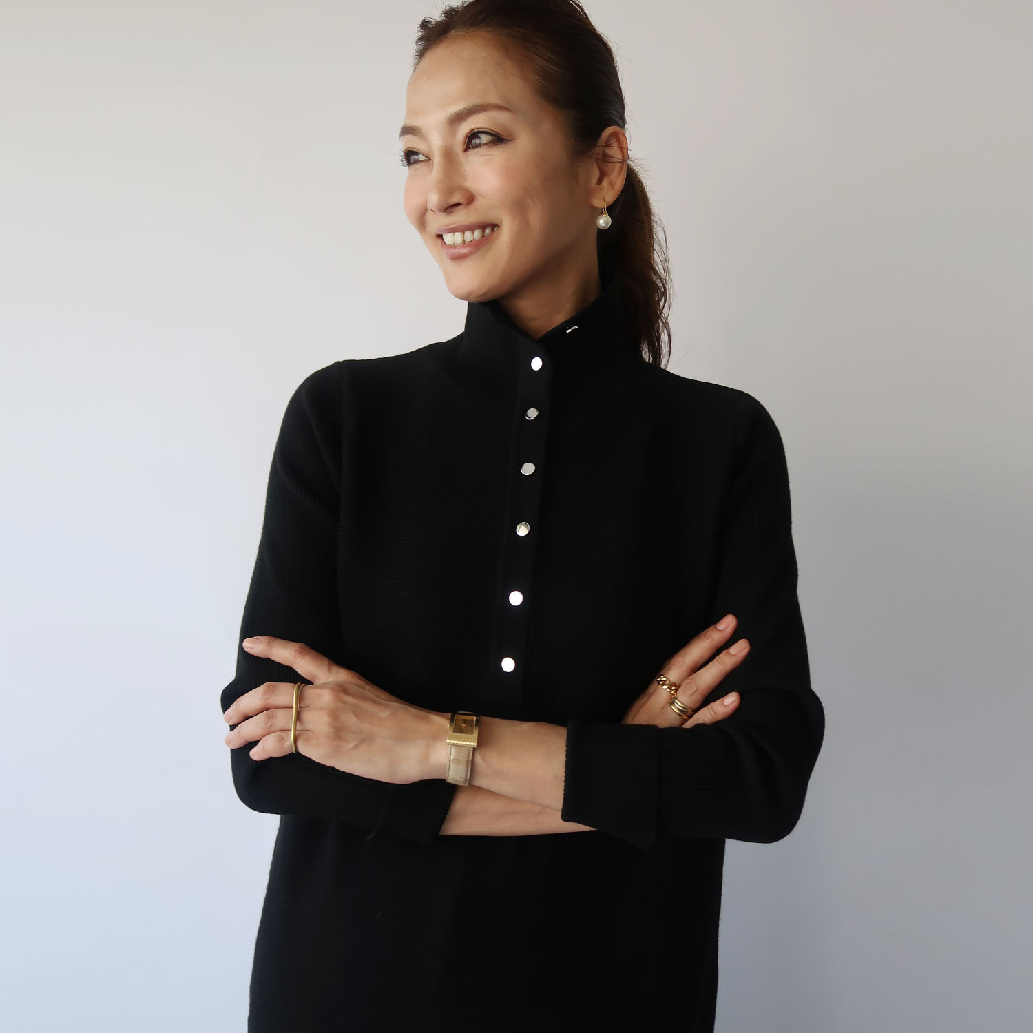 フーア フロントボタン ハイネック ニットワンピース