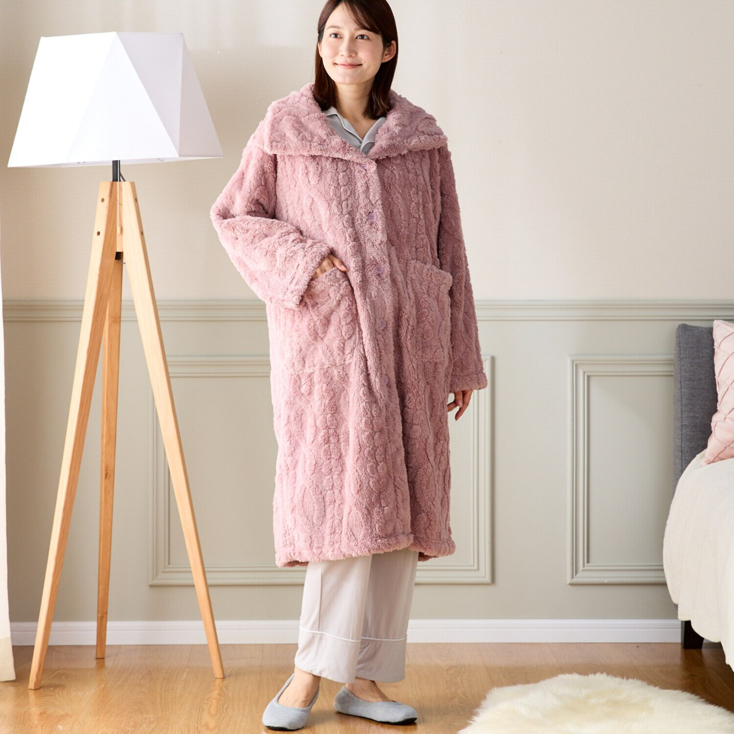 ｎｉｓｈｉｋａｗａ ケーブルニットデザイン あったか着る毛布
