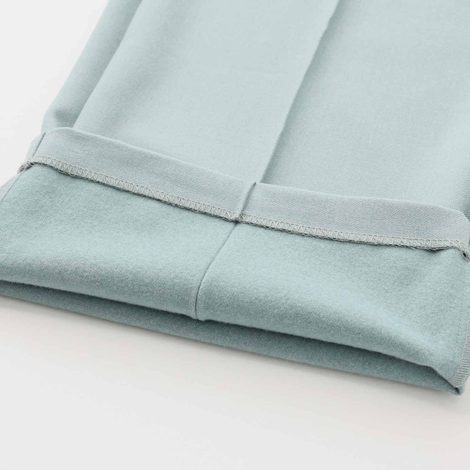 ＴＡＫＵＭＩＢＡ 吸湿発熱 ウーリッチウォーム イージーワイドスラックス ＜股下６５ｃｍ＞