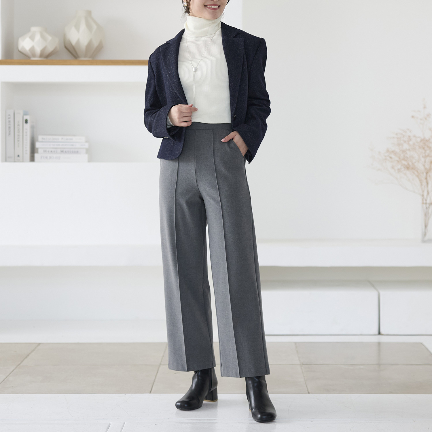 ＴＡＫＵＭＩＢＡ 吸湿発熱 ウーリッチウォーム イージーワイドスラックス ＜股下６５ｃｍ＞