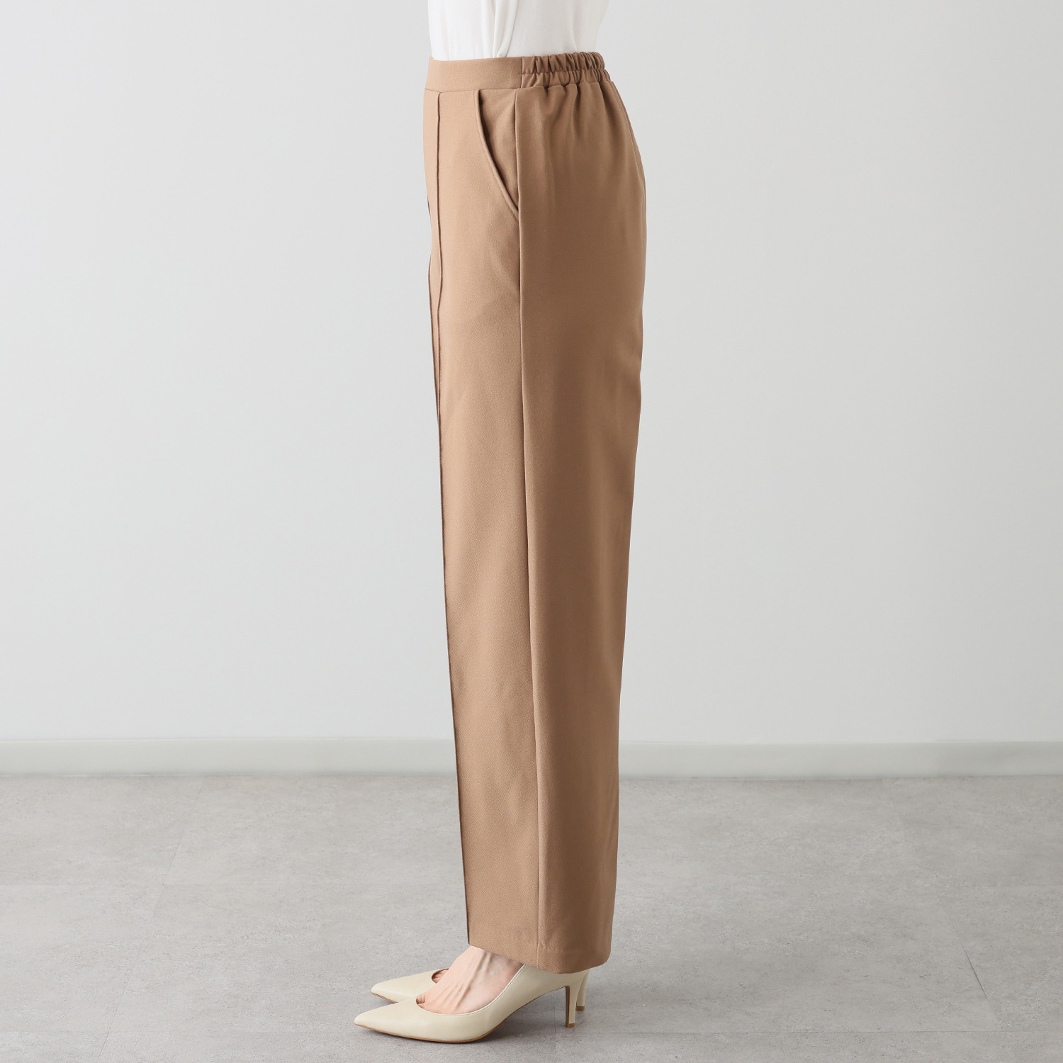 ＴＡＫＵＭＩＢＡ 吸湿発熱 ウーリッチウォーム イージーワイドスラックス ＜股下７０ｃｍ＞