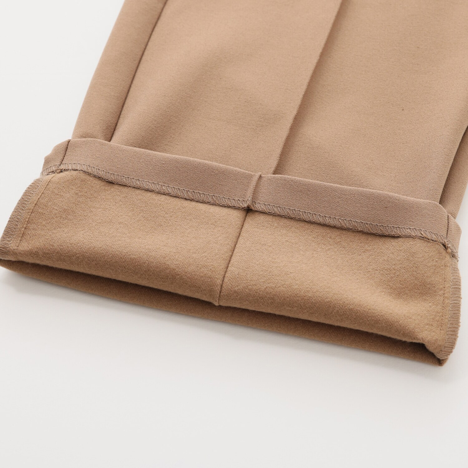 ＴＡＫＵＭＩＢＡ 吸湿発熱 ウーリッチウォーム イージーワイドスラックス ＜股下７０ｃｍ＞