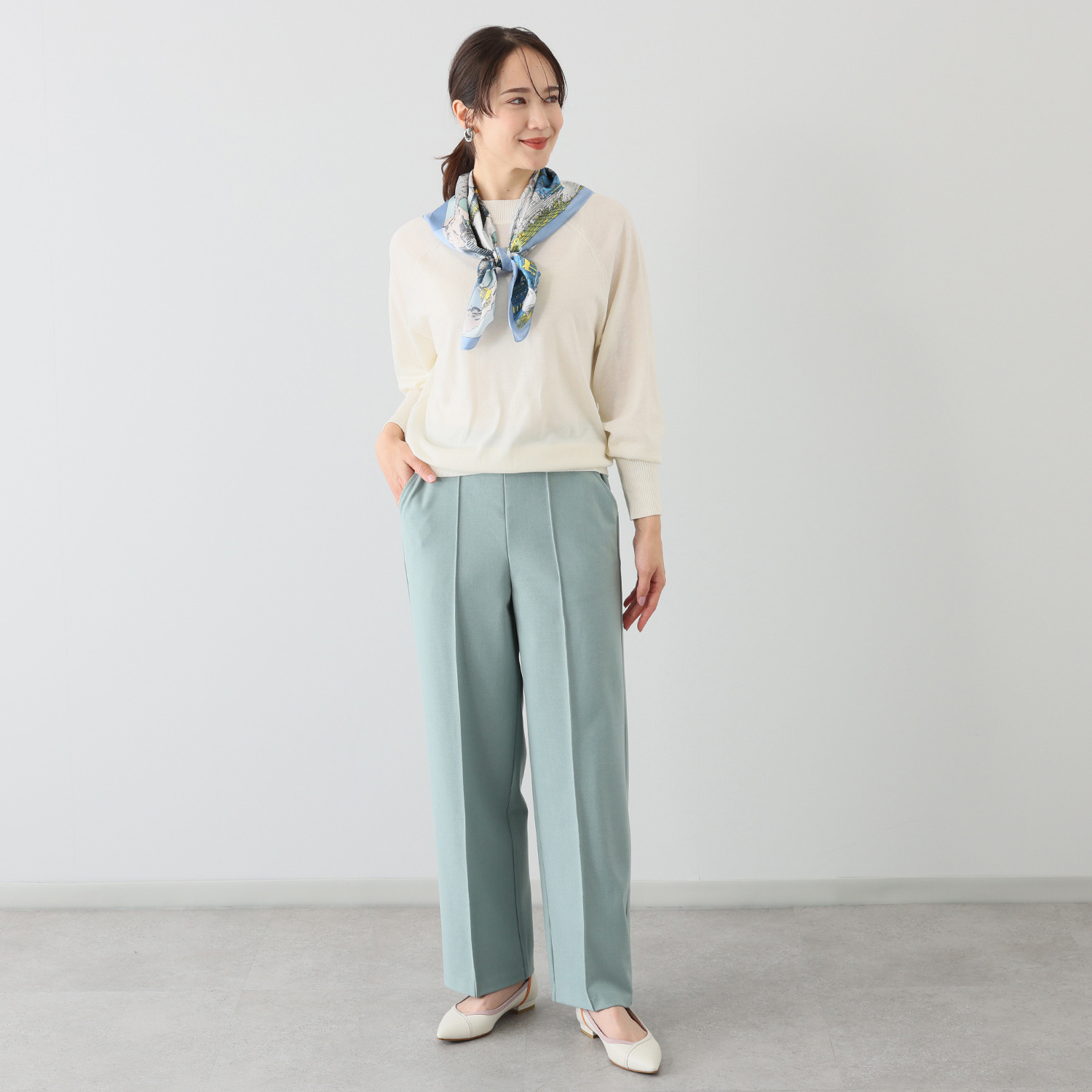 ＴＡＫＵＭＩＢＡ 吸湿発熱 ウーリッチウォーム イージーワイドスラックス ＜股下７０ｃｍ＞