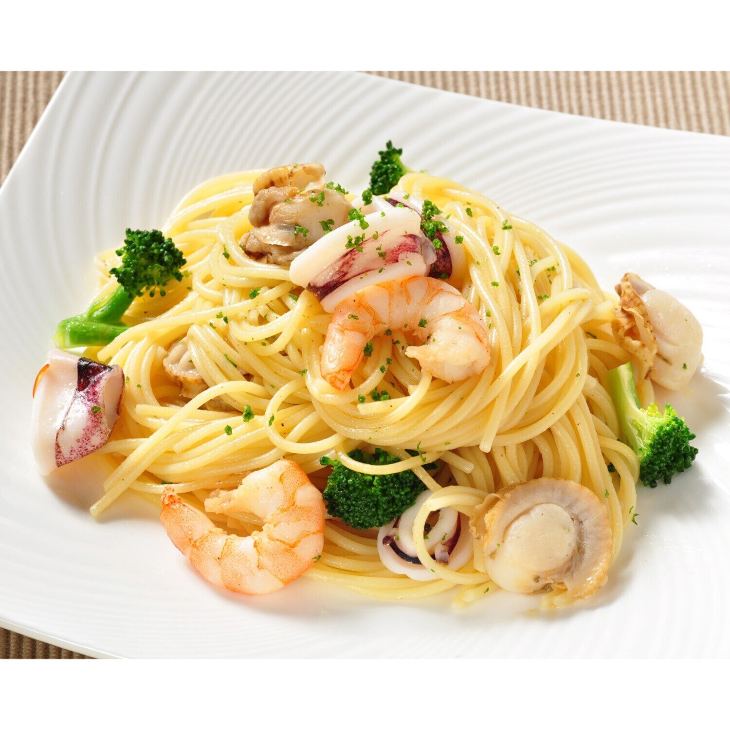 ゴロッと大粒！ ３種シーフードミックス