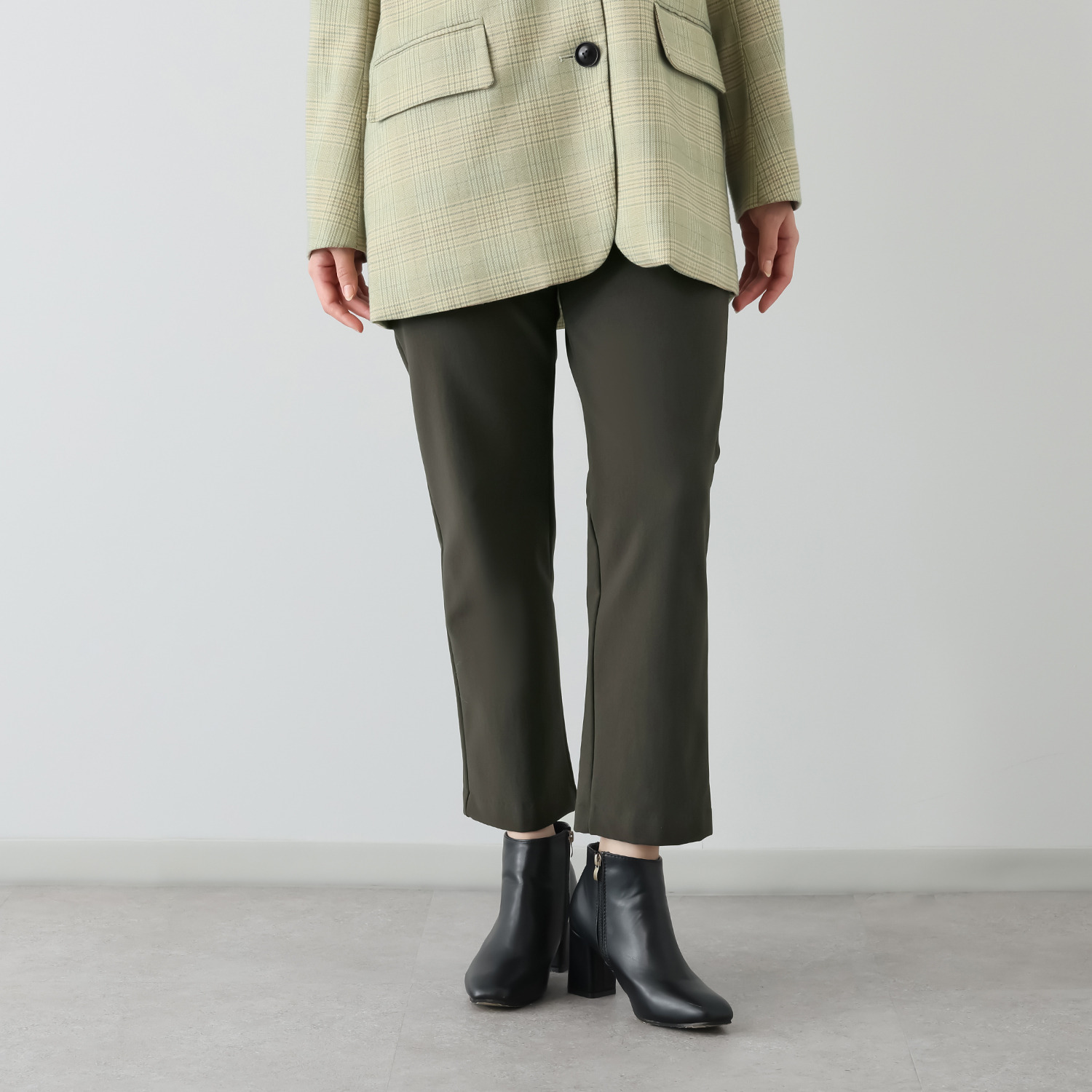 ピーツー 進化版 え！？やせて見える？ ヒートアライヴ 裏起毛ストレートパンツ ＜股下６４ｃｍ＞