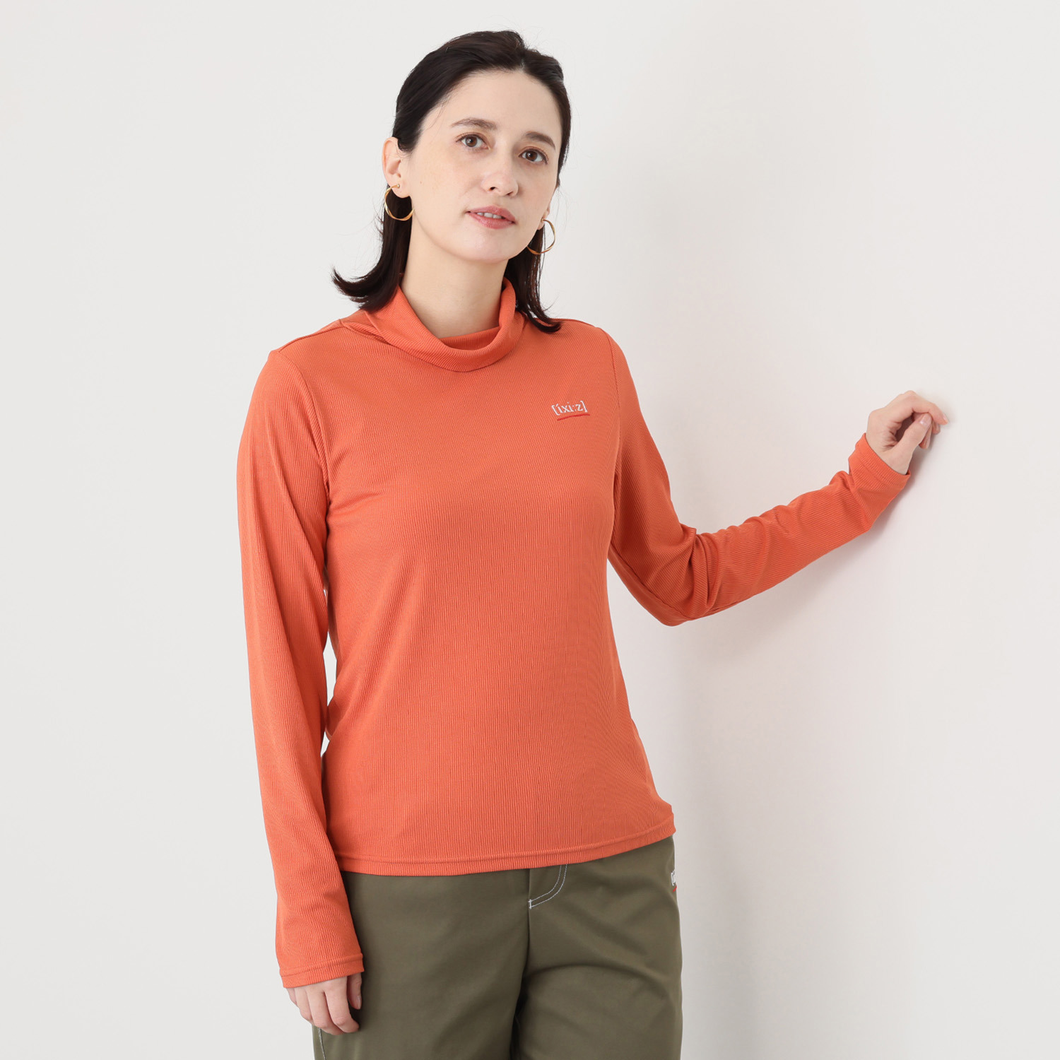 イクシーズ 着る彩りリブトップス