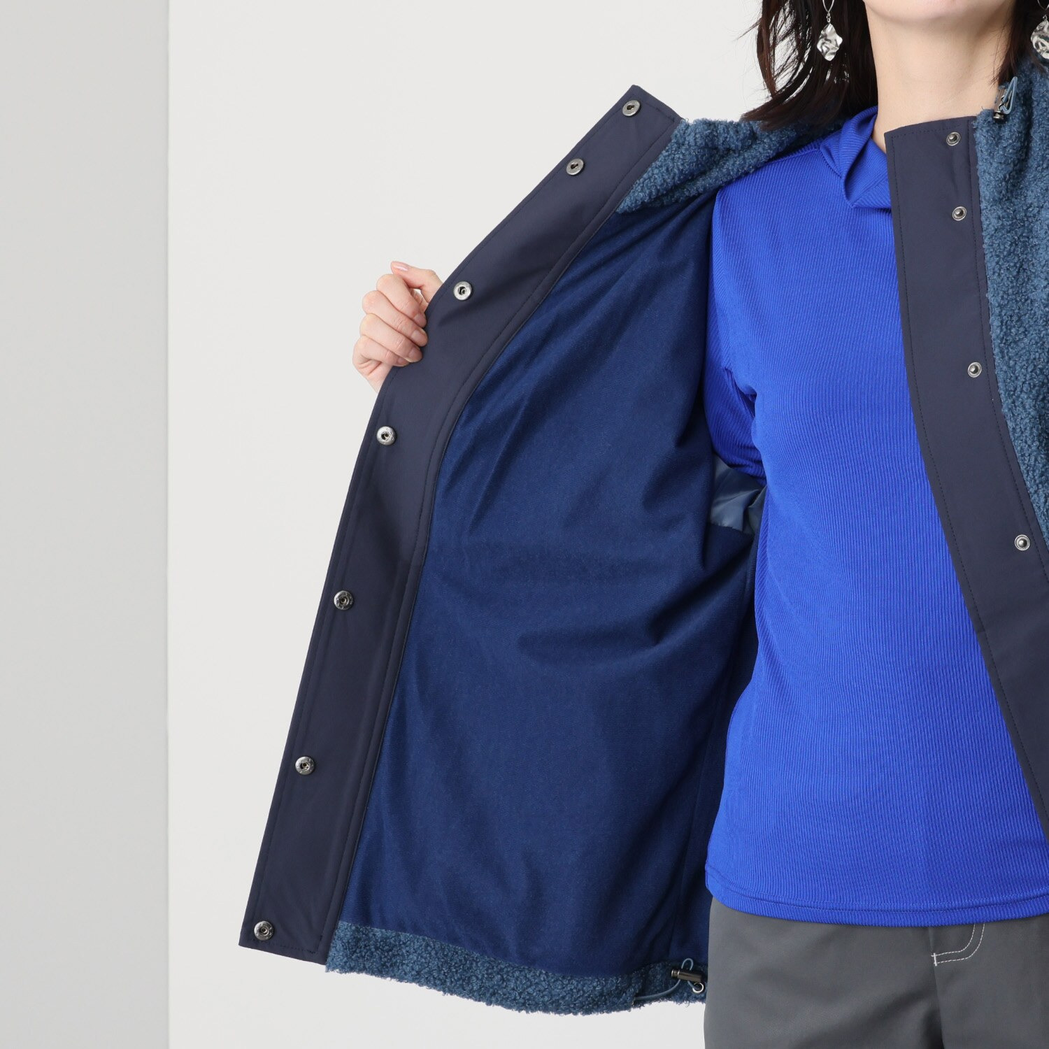 イクシーズ コクーンシルエット バイカラー ボアブルゾン