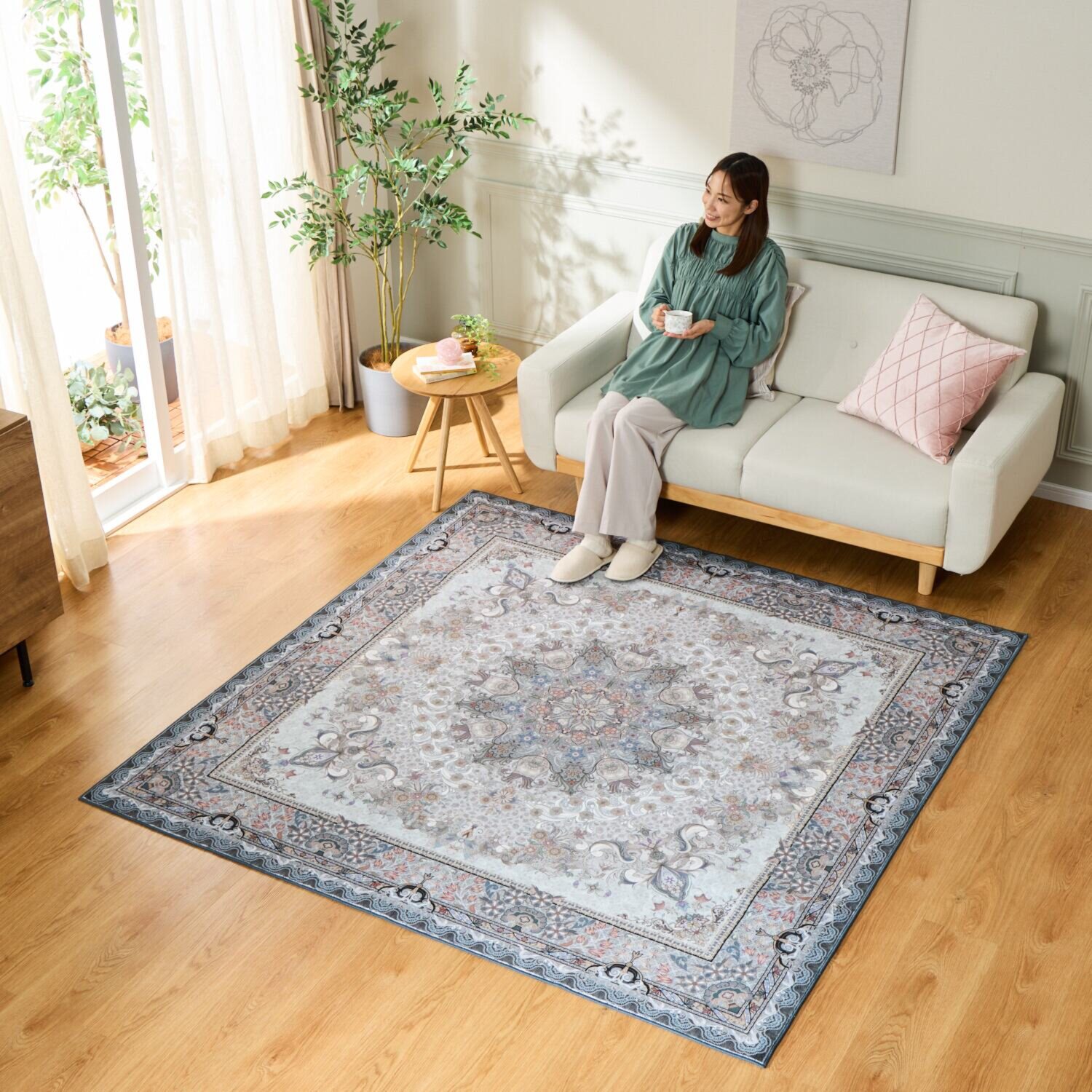 はっ水加工 ペルシャンデザイン ウールタッチカーペット “リオネッタ” ＜１９０×１９０ｃｍ＞