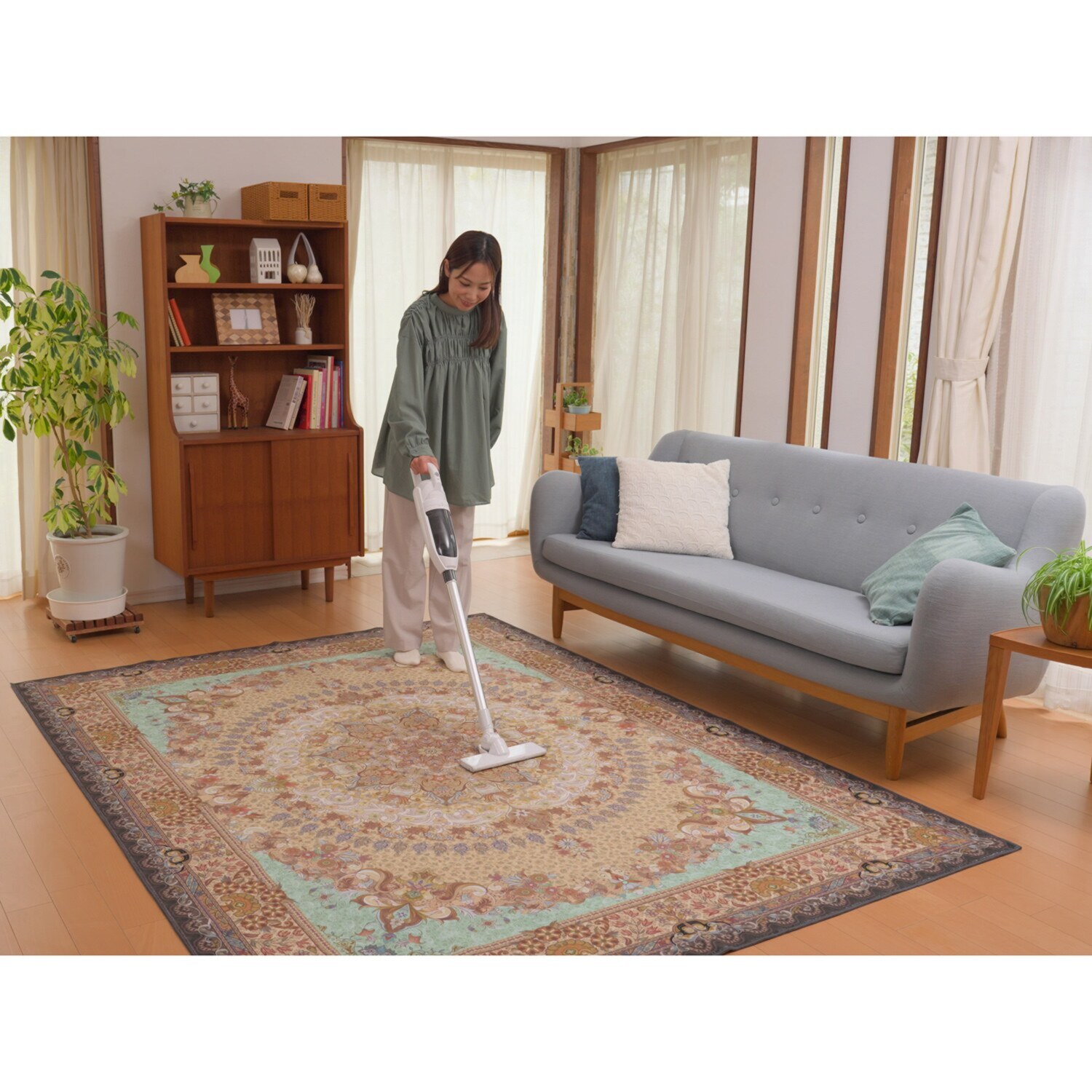 はっ水加工 ペルシャンデザイン ウールタッチカーペット “リオネッタ” ＜１９０×２４０ｃｍ＞