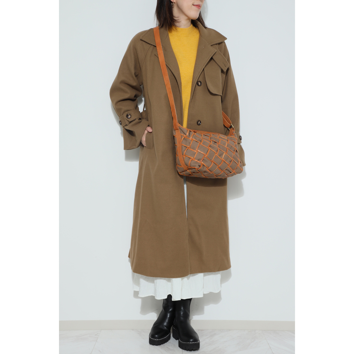 ズッケロ レザートリムキャンバス メッシュショルダーバッグ