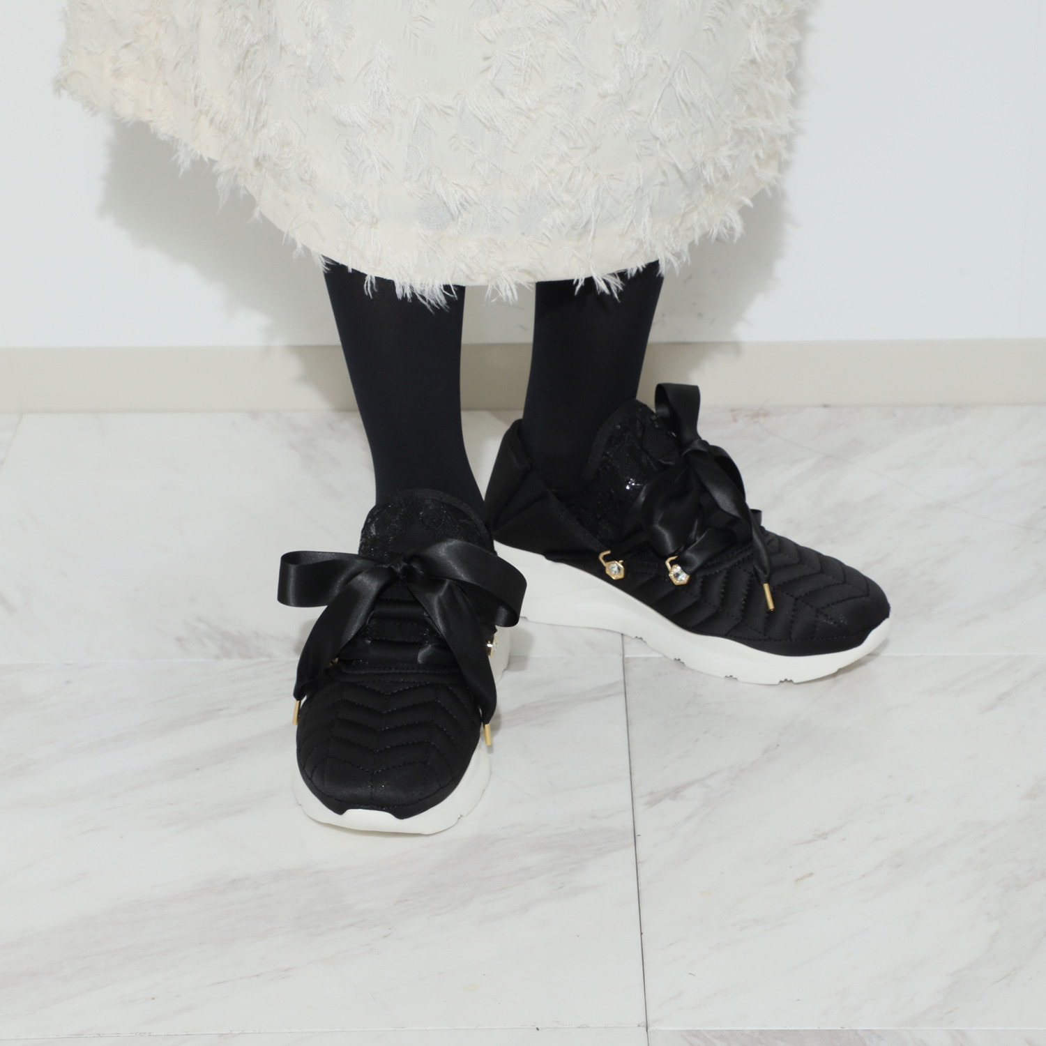 パドルージュ リボンアクセント 軽量スリッポンシューズ