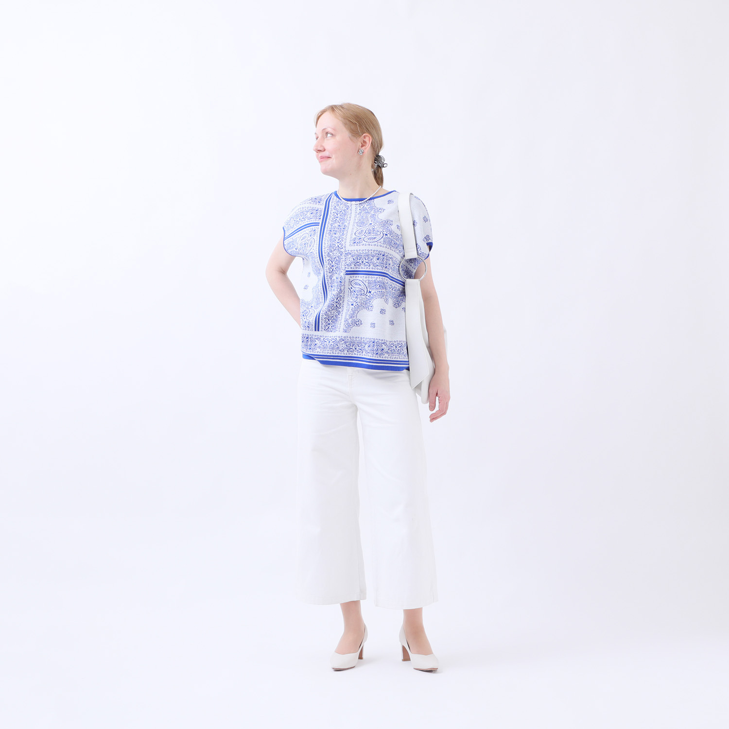 アール　アンド　エム フェルガーナ 日本製　ウズベキスタン産 コットン使用 ジャガードプルオーバー