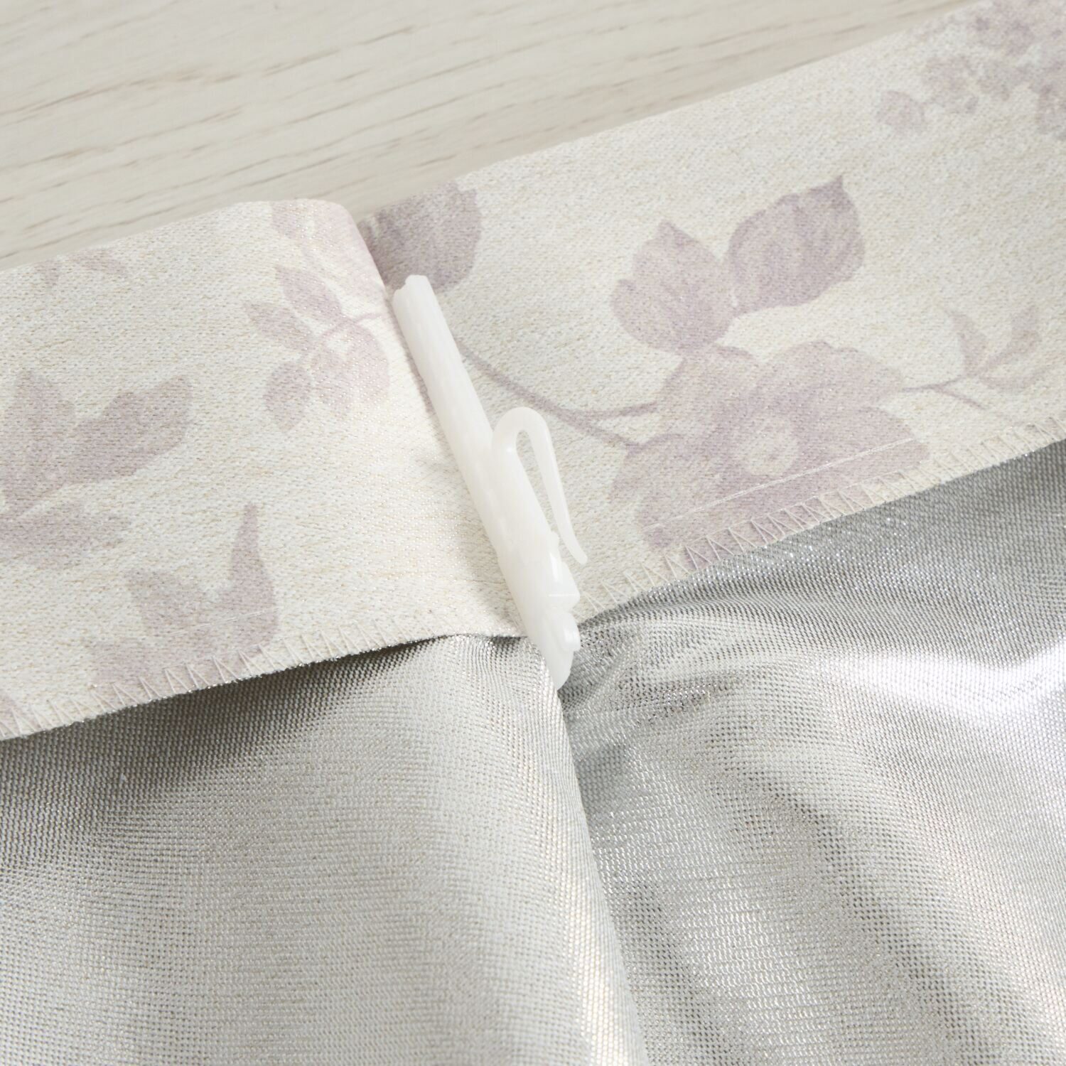 エコファイン 保温＆ＵＶカット ドレーププリント花柄 厚地カーテン２枚組 ＜１００×１１０ｃｍ＞