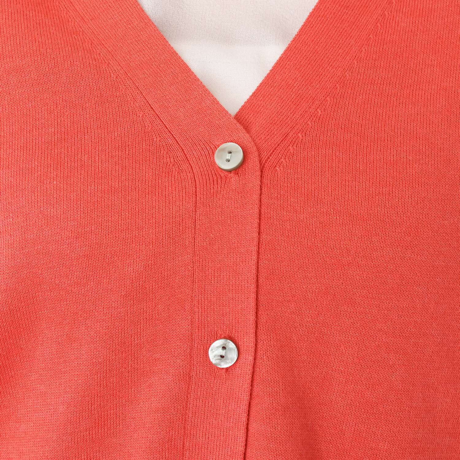 ソアージュ 希少なスビン綿１００％ とろける肌触りと 上品な光沢 ゆったりシルエット Ｖネックカーディガン