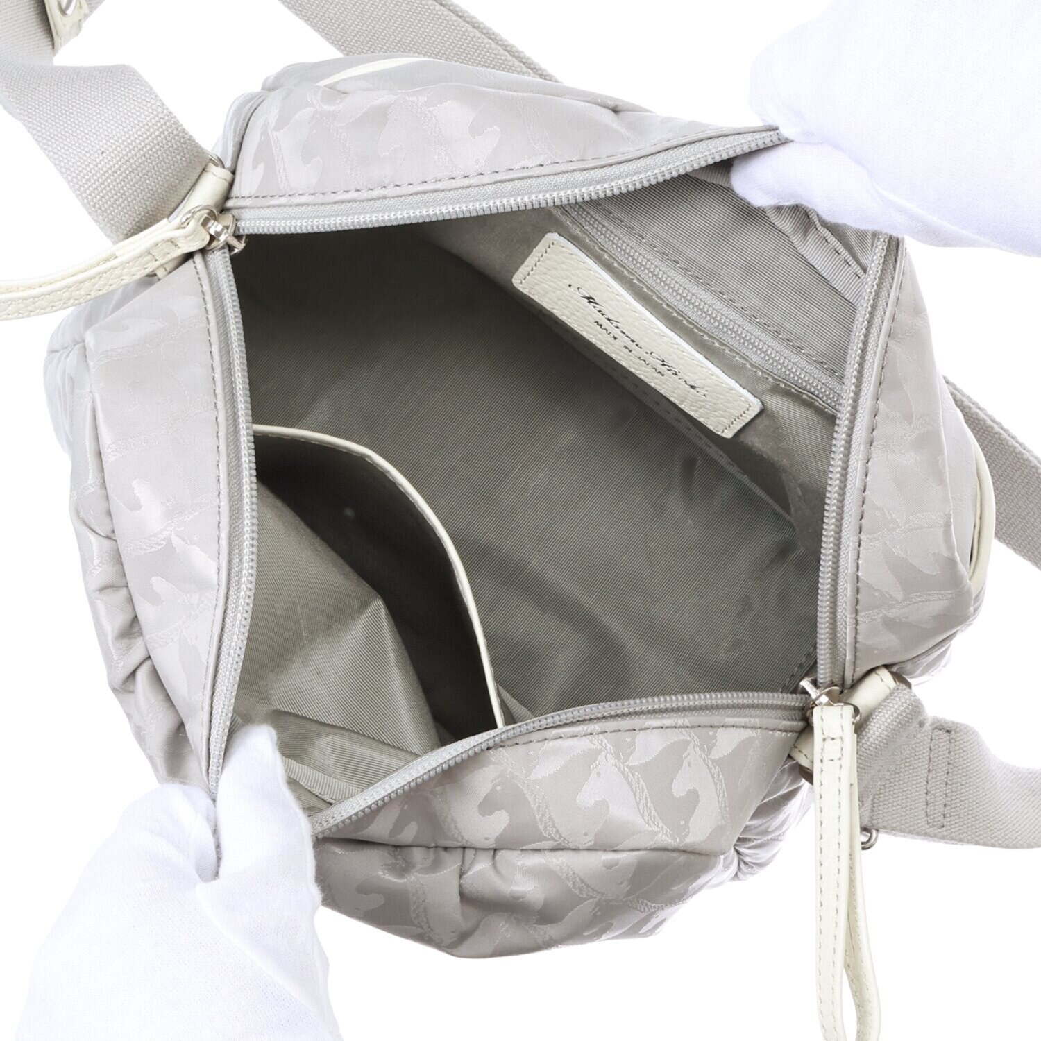 マダムヒロコ はっ水馬柄ジャガード ショルダーバッグ