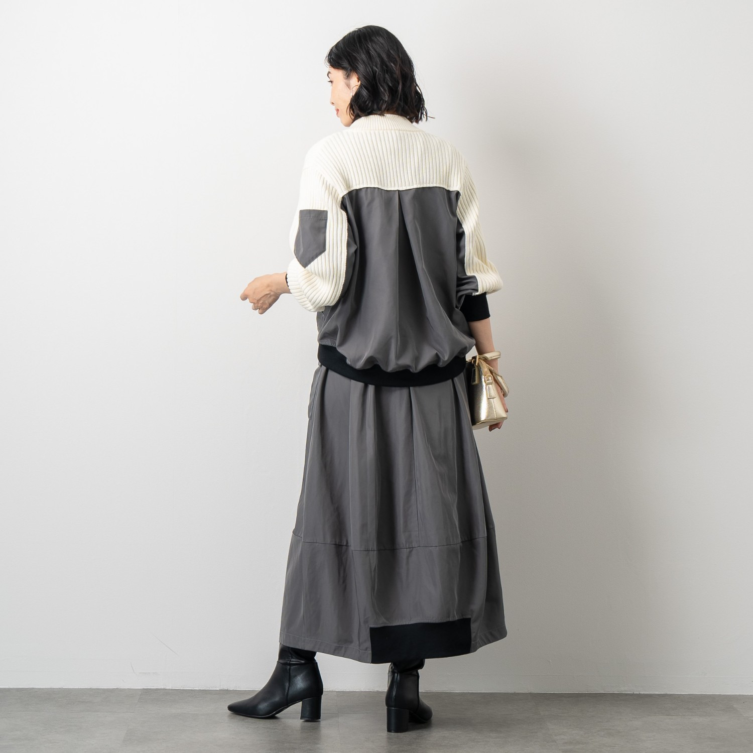 オン　ザ　エッジ ニットドッキング おしゃれに差がつく 大人のＭＡ１ブルゾン