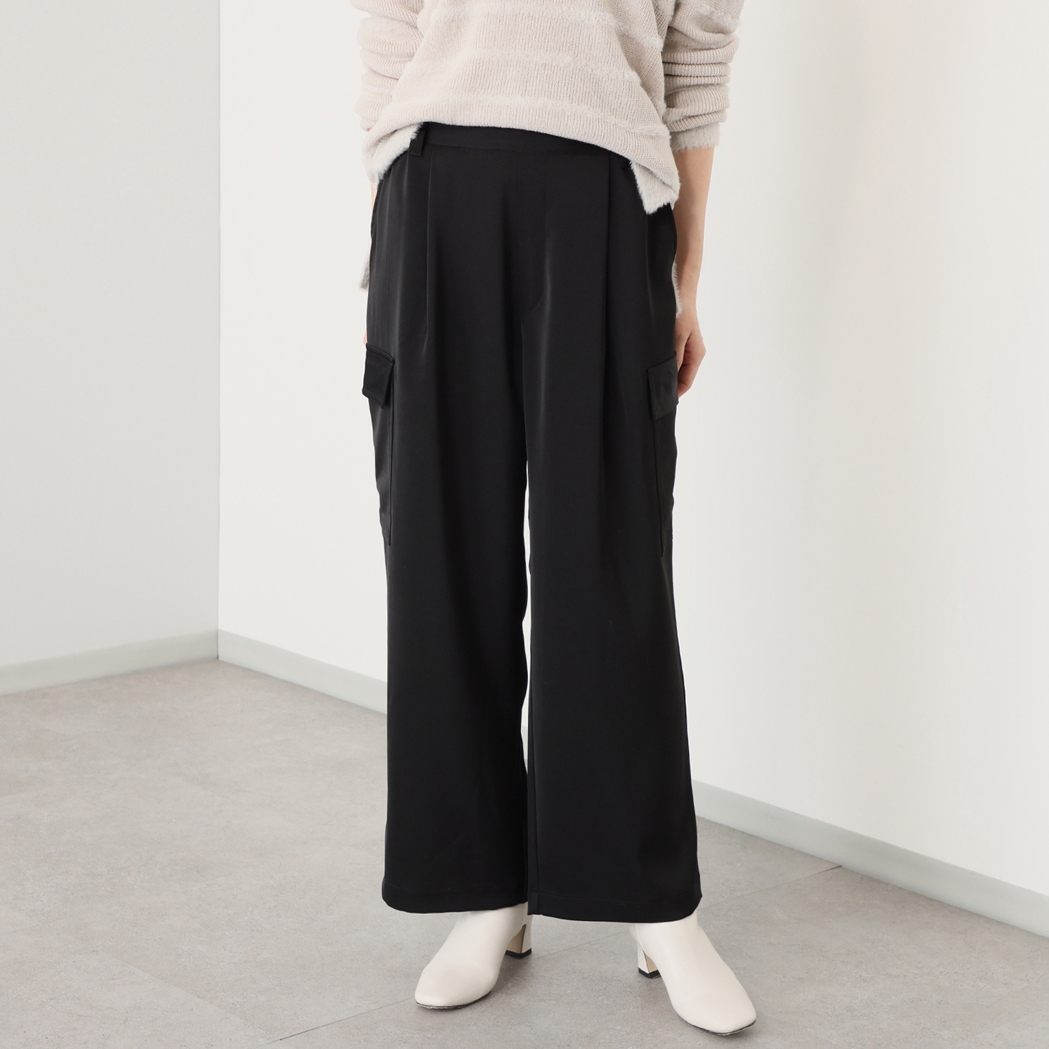 リラリー カーゴパンツ