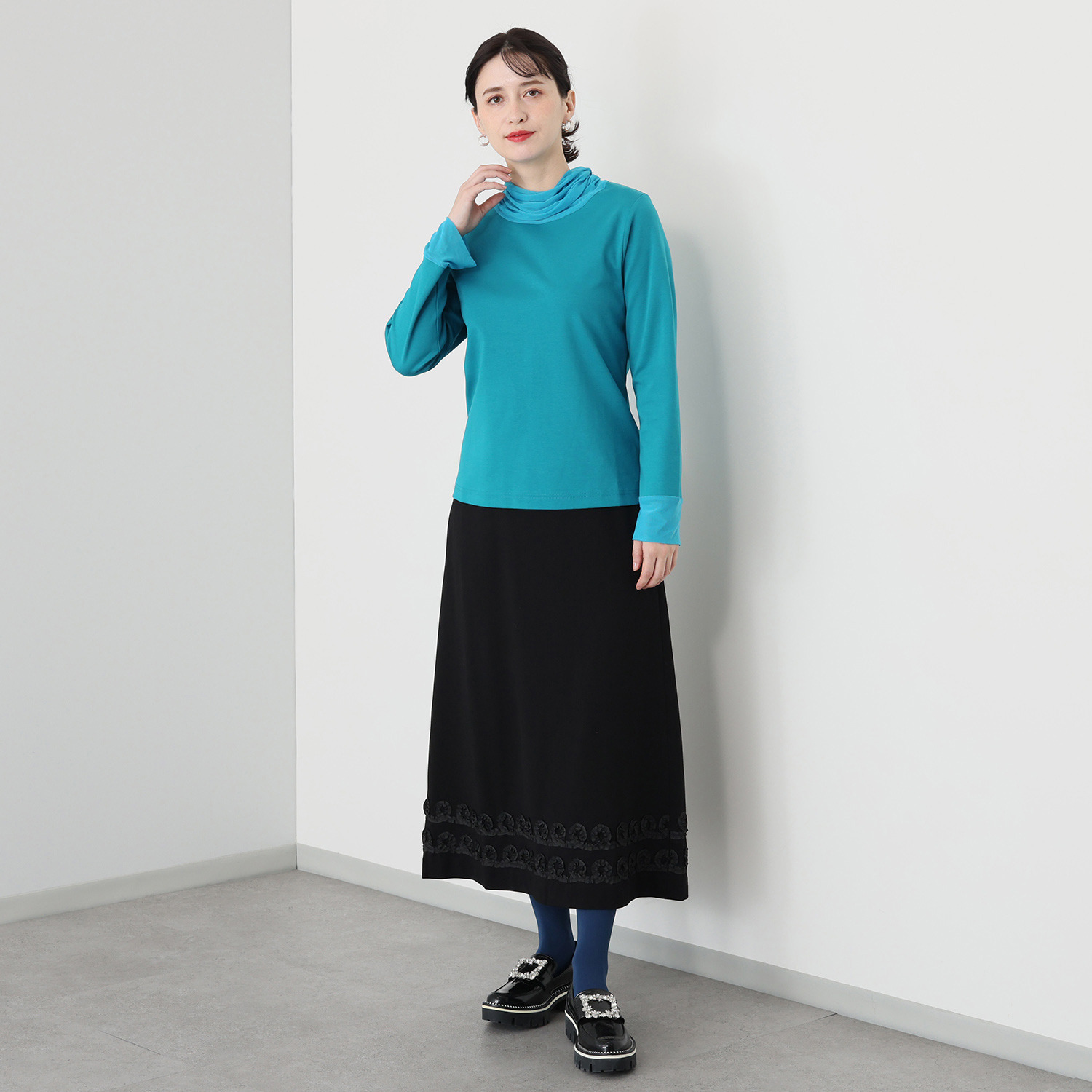 エムジェイアール　バイ マチコ　ジント　ロンドン リボン刺しゅうモティーフ Ａライン ジャージースカート