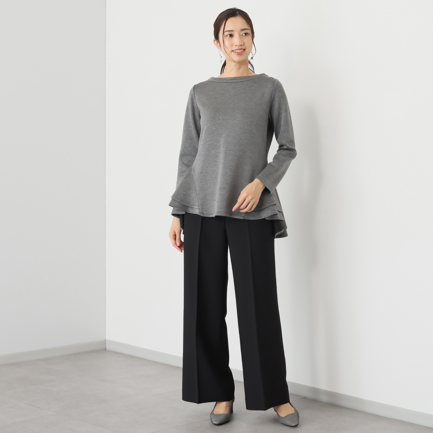 マダムヒロコ ダブルジョーゼット ワイドフレアーパンツ