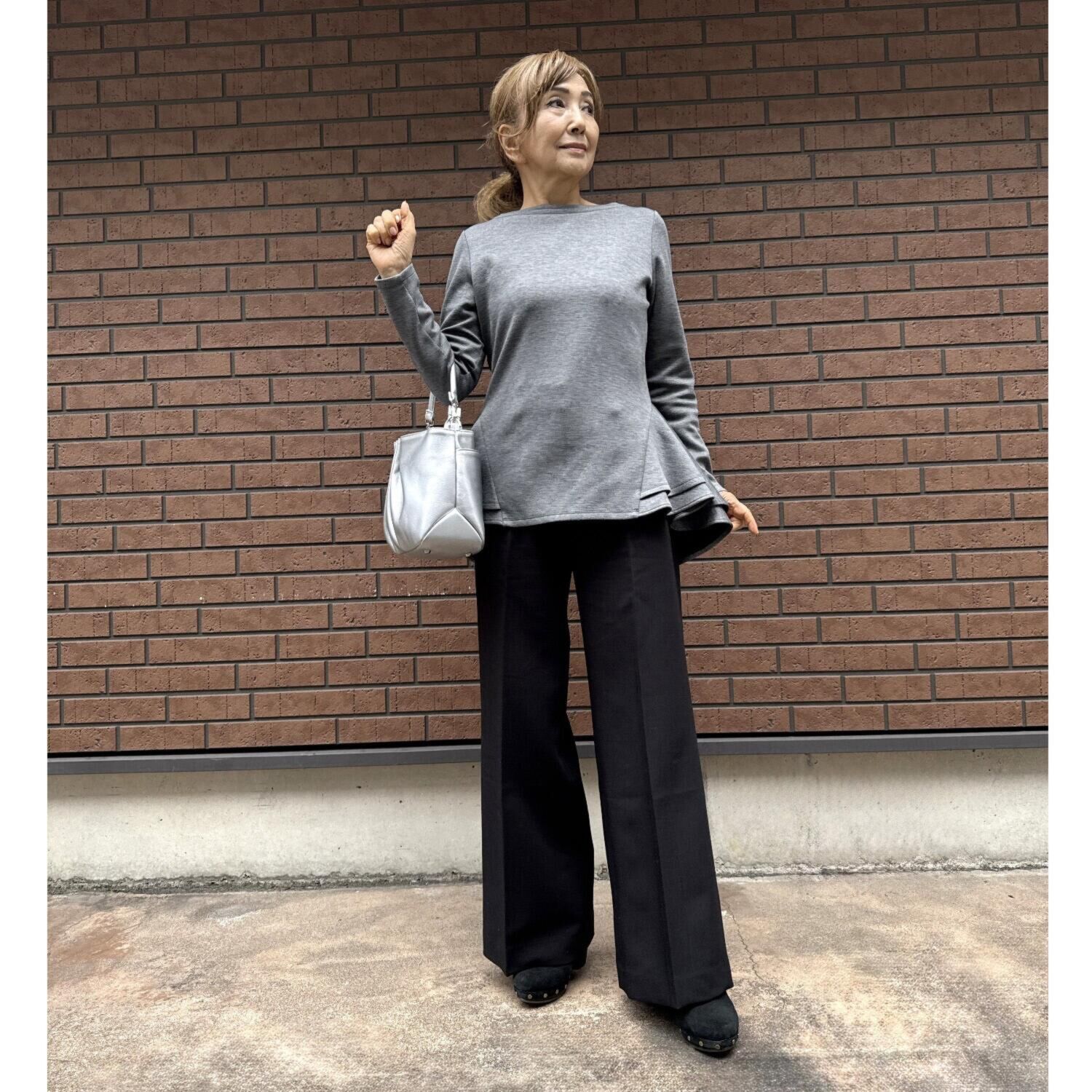 マダムヒロコ ダブルジョーゼット ワイドフレアーパンツ