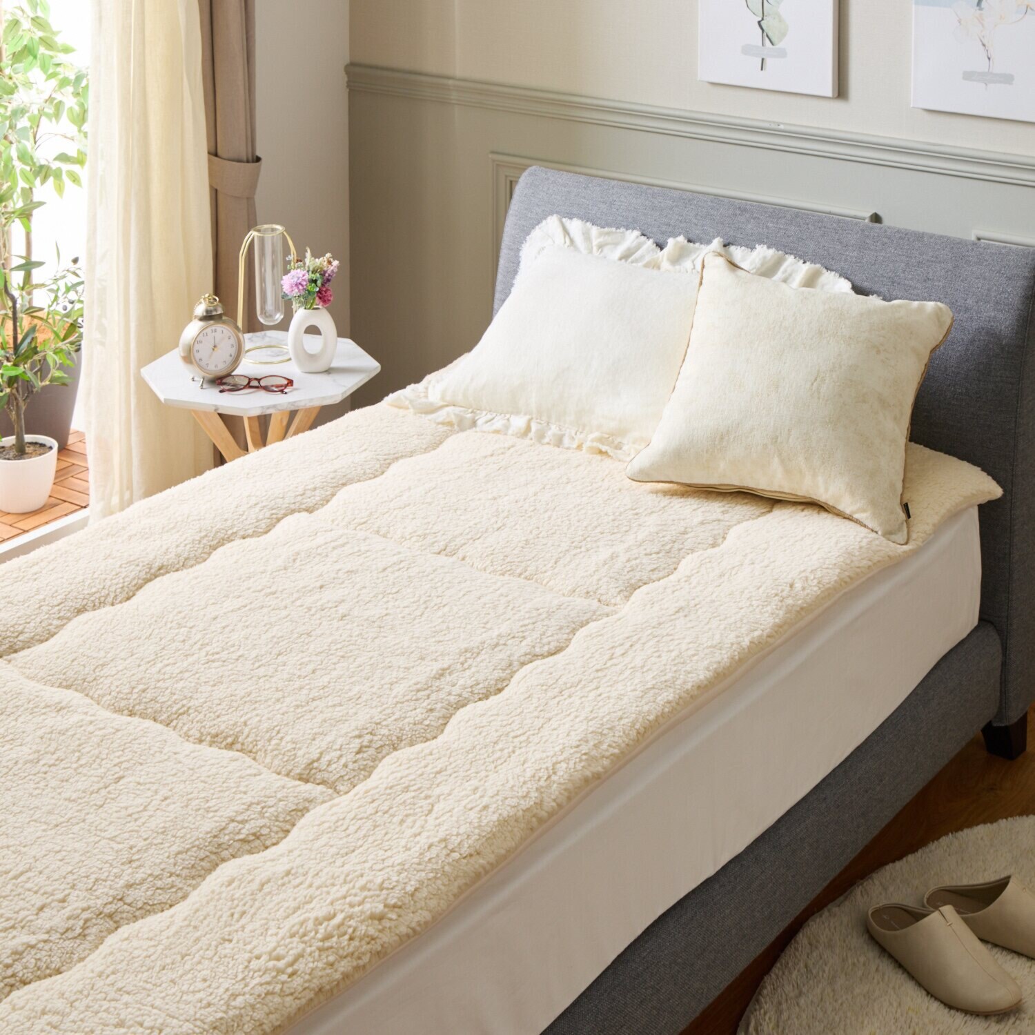 大津毛織 吸湿発熱ホットテックス 中わた入り シープ調 モコモコボリューム 敷きパッド ＜シングル＞