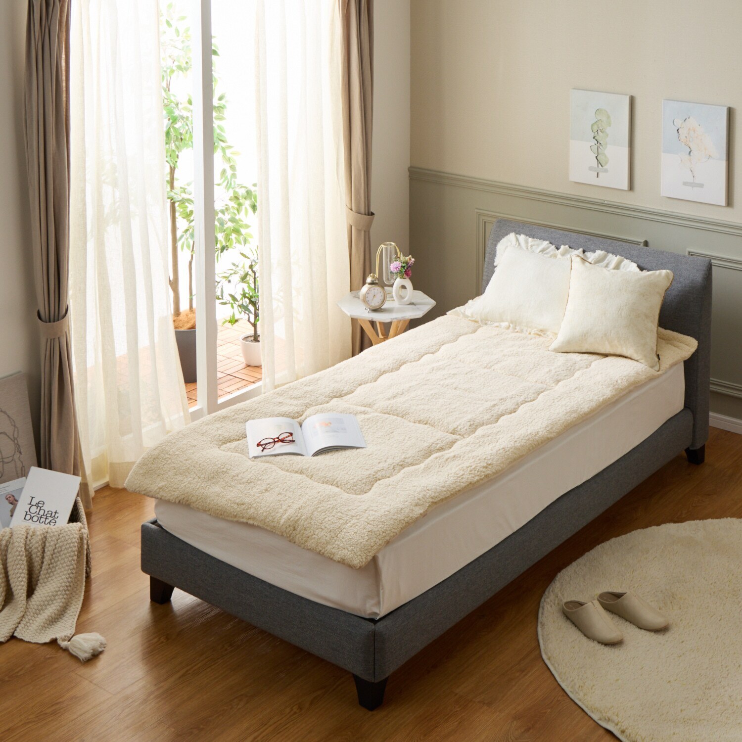 大津毛織 吸湿発熱ホットテックス 中わた入り シープ調 モコモコボリューム 敷きパッド ＜セミダブル＞