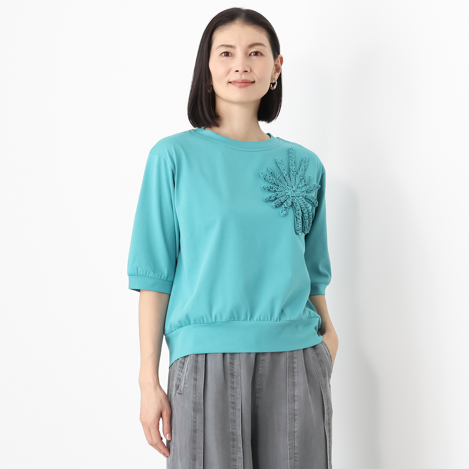 ラヴィーコンフォート ギャザー加工 花火柄アクセント 大人ガーリー 五分袖トレーナー