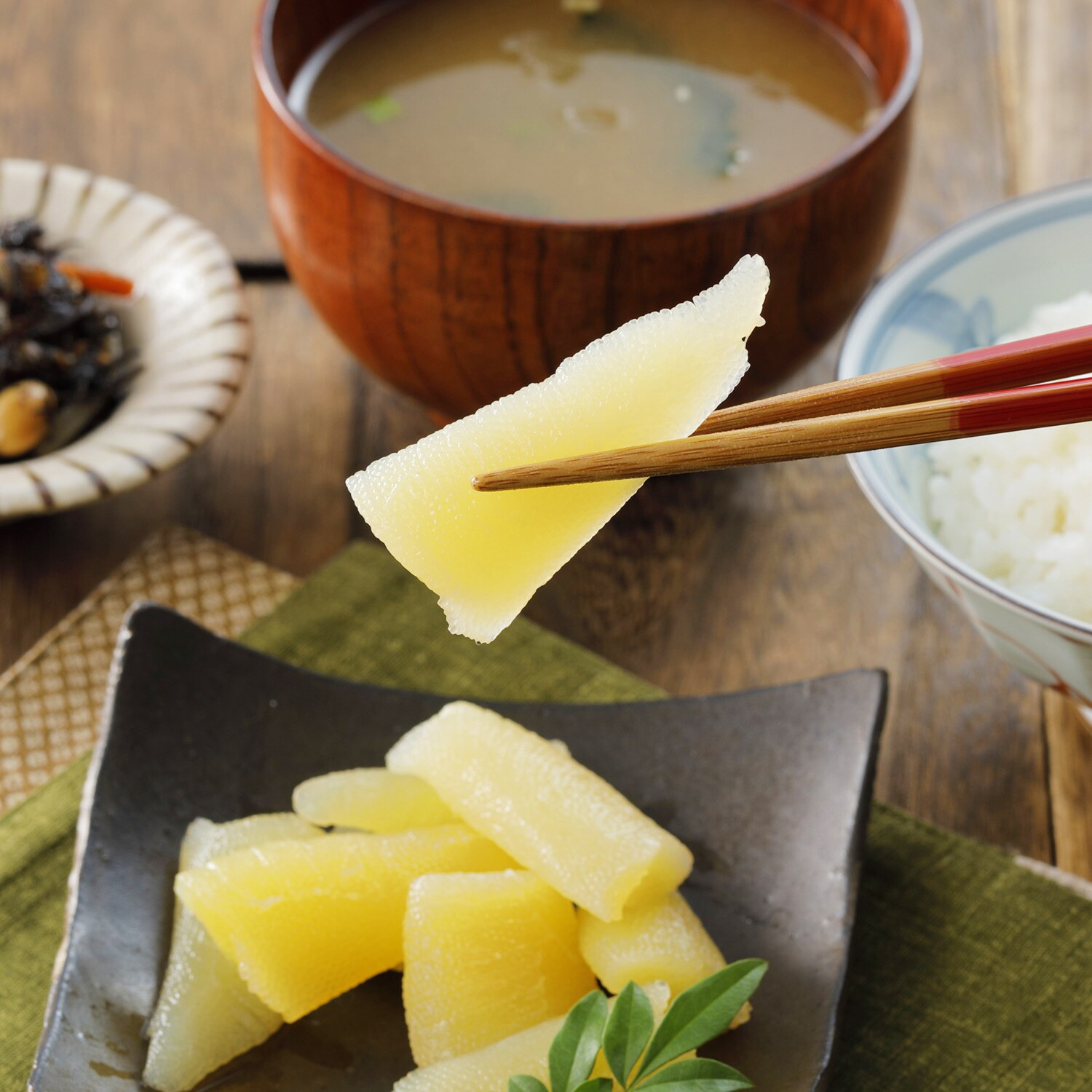 ＜北海道＞ 加藤水産 パリっと食感が魅力！ 味付け数の子 
