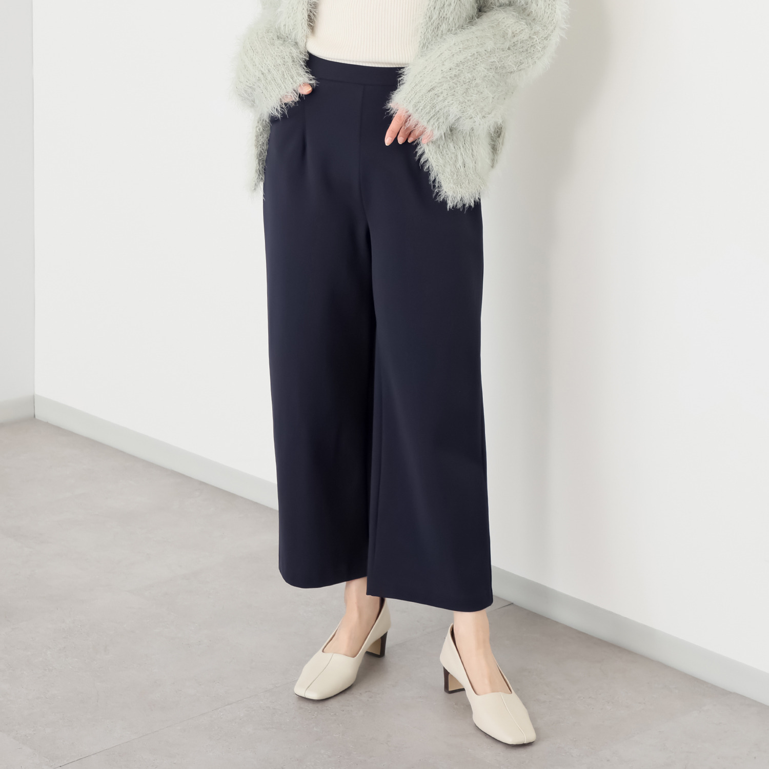 ピーツー とにかく気持ち良い 極上キュプラ裏起毛 ワイドストレートパンツ ＜股下６０ｃｍ＞