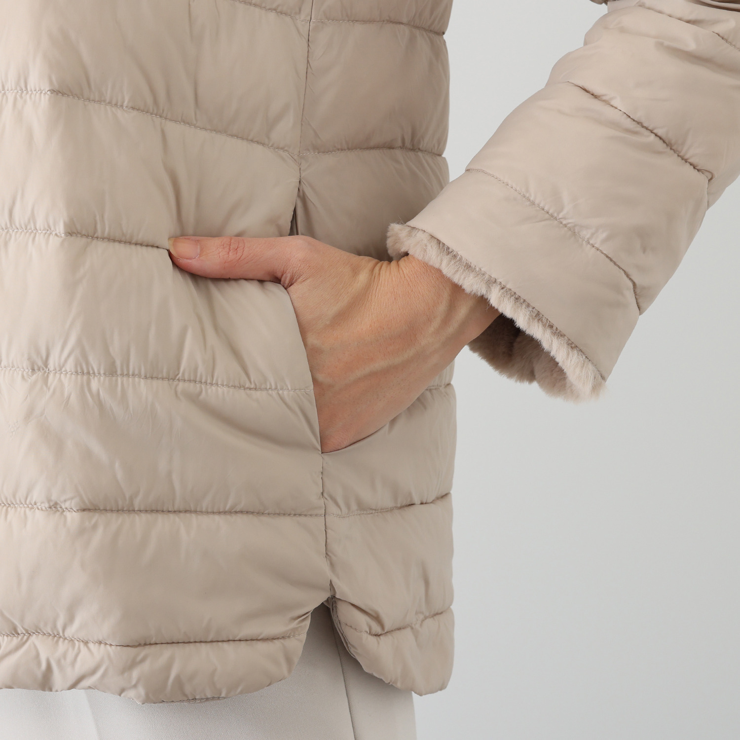 アンリック　オー　ブルー フェイクファーアクセント ファイバーダウン 大人な上品コート