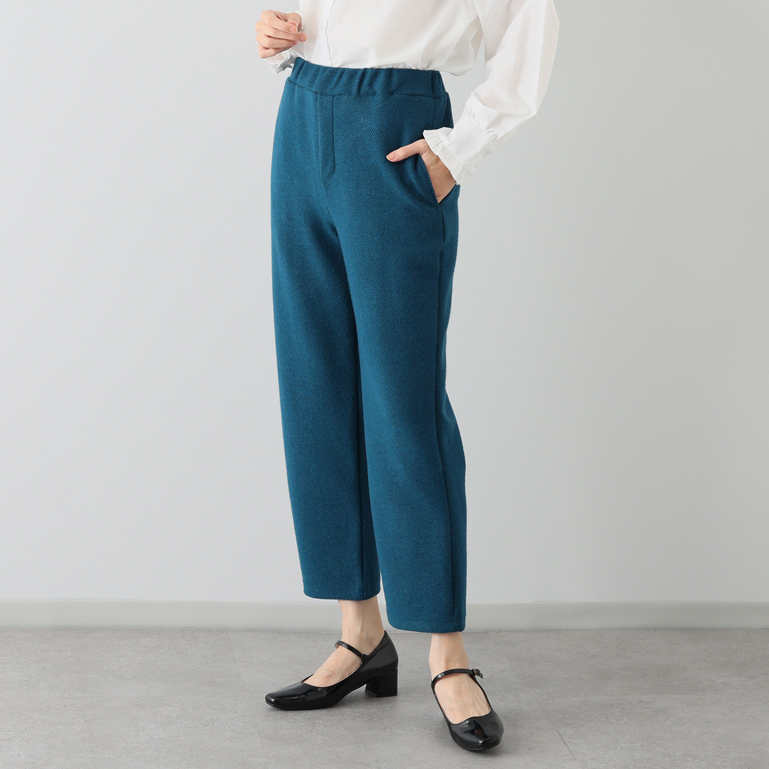 アンリック　オー　ブルー ウール混インレー スタイリッシュ ストレートパンツ