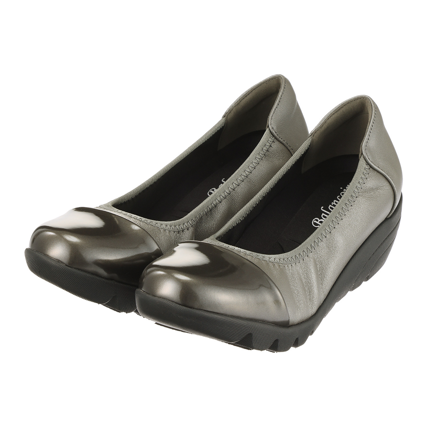 ブランコワール ジャパンメイド 羊革　超軽量 厚底パンプス