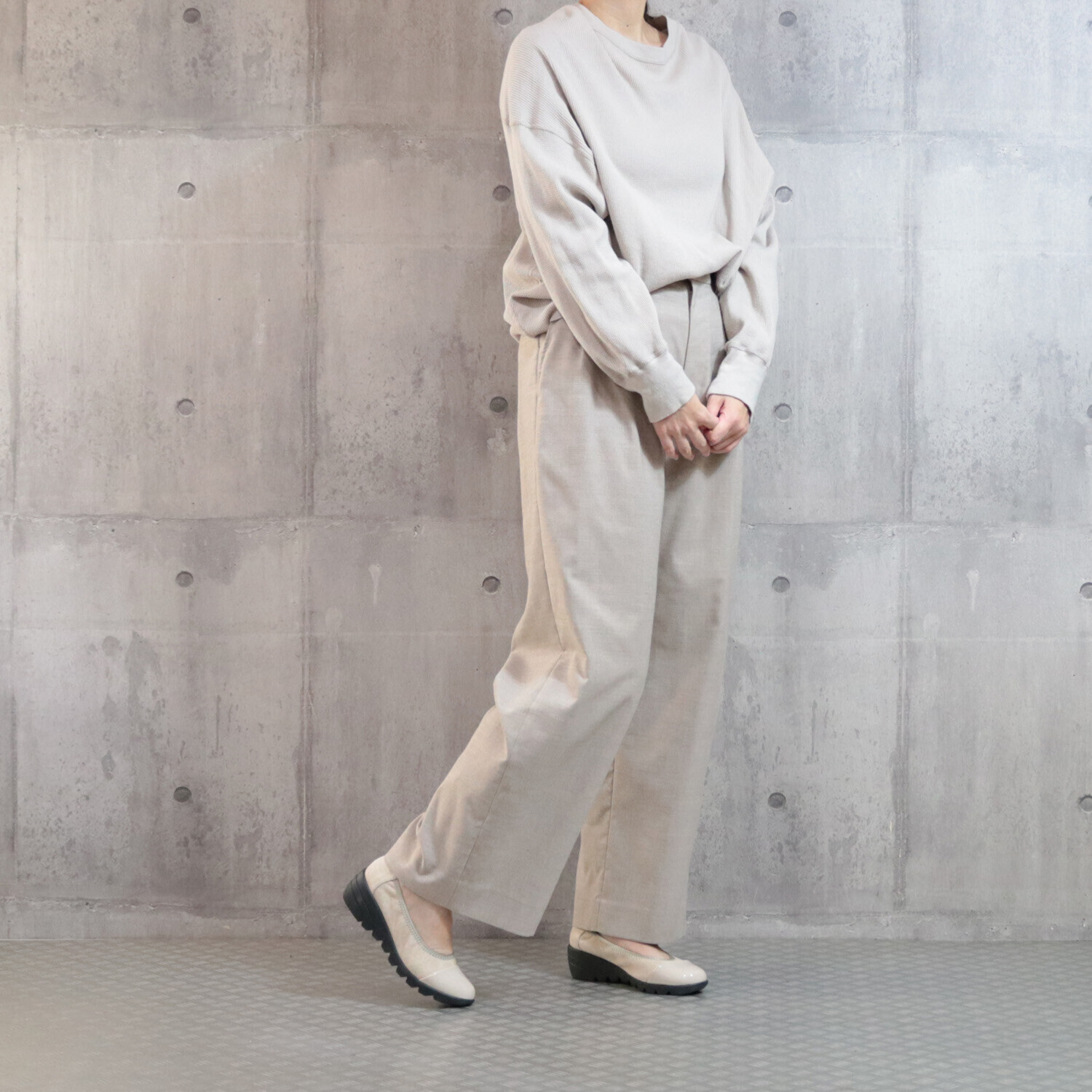 ブランコワール ジャパンメイド 羊革　超軽量 厚底パンプス