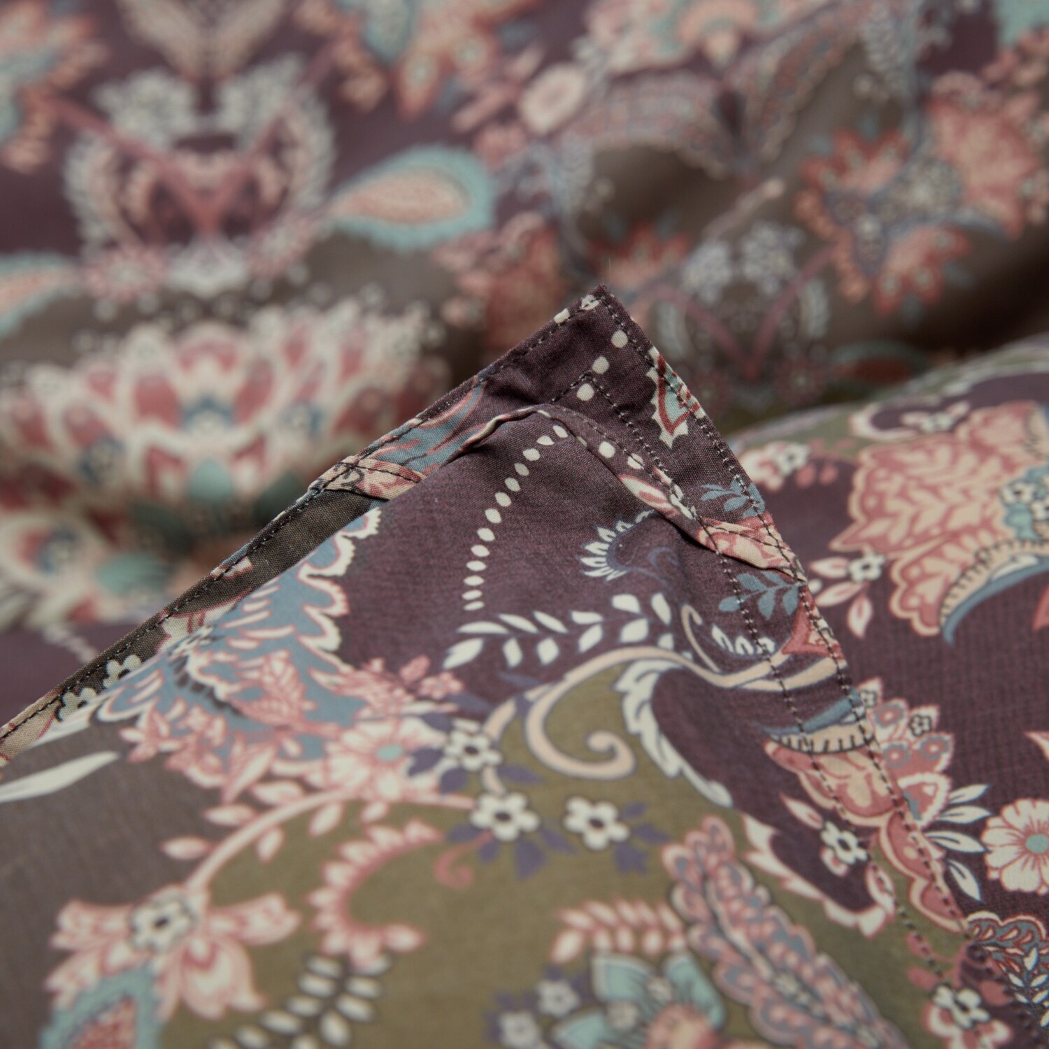 ｎｉｓｈｉｋａｗａ ジャパンダウン 防ダニ生地使用 羽毛掛けふとん ＜クイーン＞