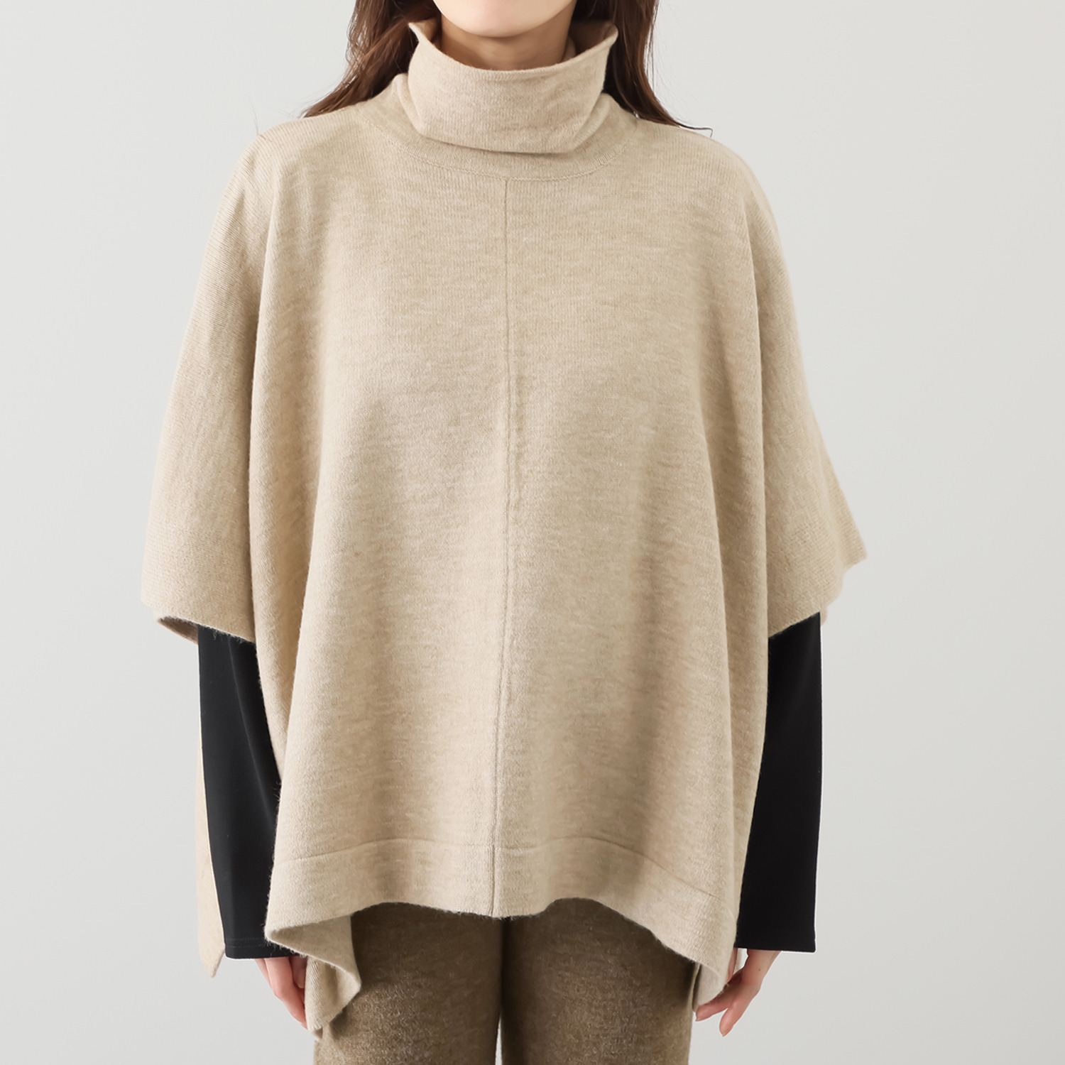 チーロ コンフォート ニットポンチョ