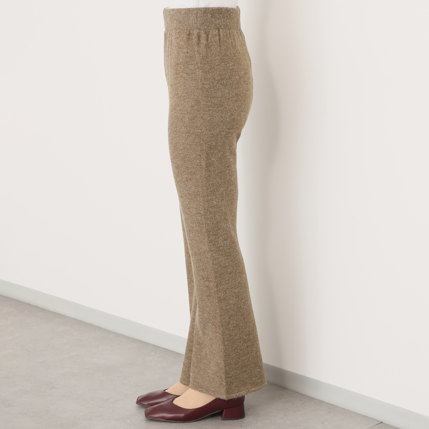 チーロ コンフォート ニットフレアパンツ